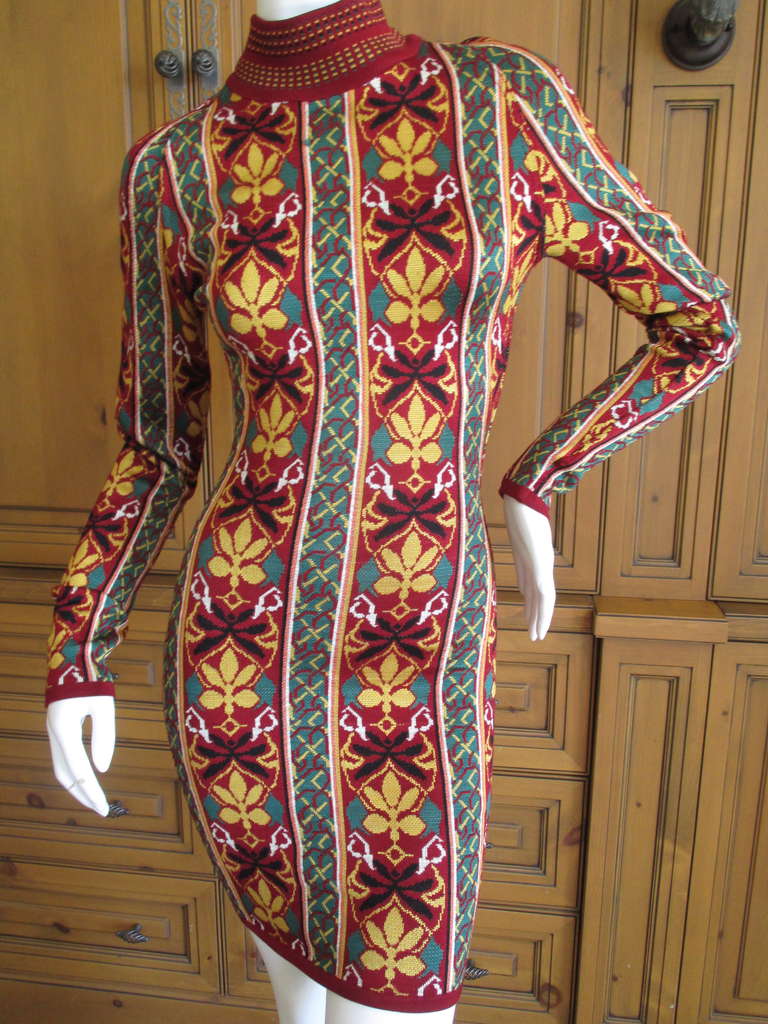 Azzedine Alaia Rare 1980's Multicolor Pattern Dress S

The measurements are goven un stretched. There is a LOT of stretch

Appears unworn, new condition
 sz S

Bust 32