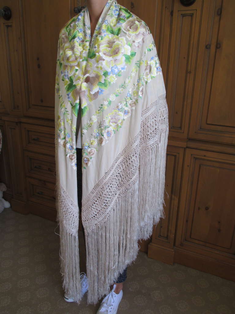 Women's or Men's Antique Embroidered White and Pearlescent Pastel Spanish Piano Shawl