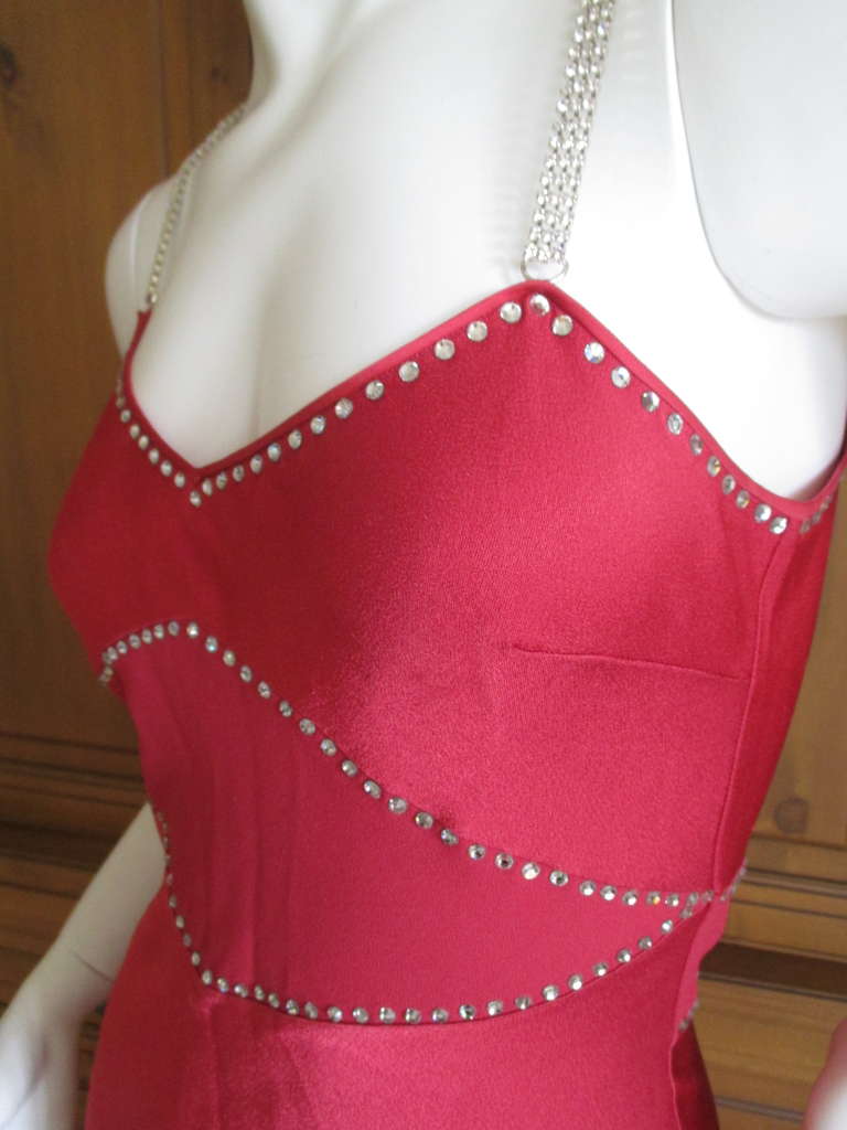 John Galliano Early Label Diamonte Gown and Wrap.
Wonderful details, trimmed in Swarovski crystals, with matching fringe shawl.
Sz 36 French , 2 US
Slip on , there is no zipper.
Bust 36
Waist 30
Hips 39