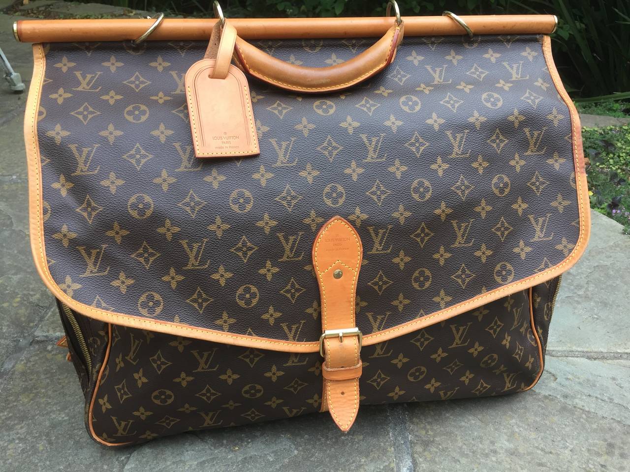 Louis Vuitton Monogram Sac Chasse Travel Bag at 1stdibs