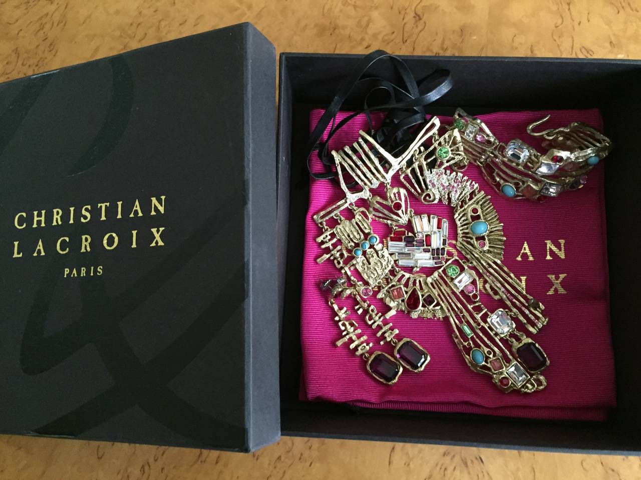 Christian Lacroix Modernist Necklace Set New in Box 3