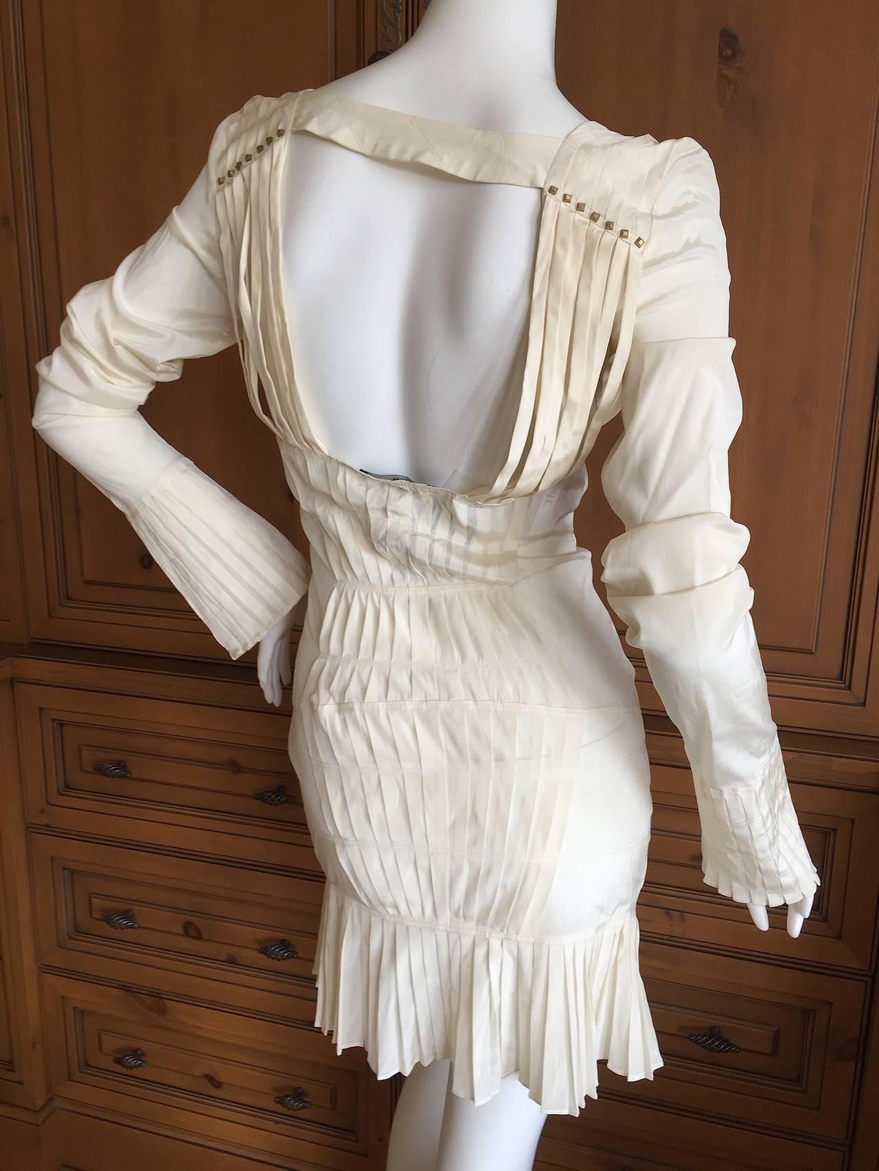 Tom Ford pour Gucci - Robe à rubans ivoire, 2003