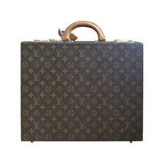 Stunning Louis Vuitton President 45 Epi Leather Attache 