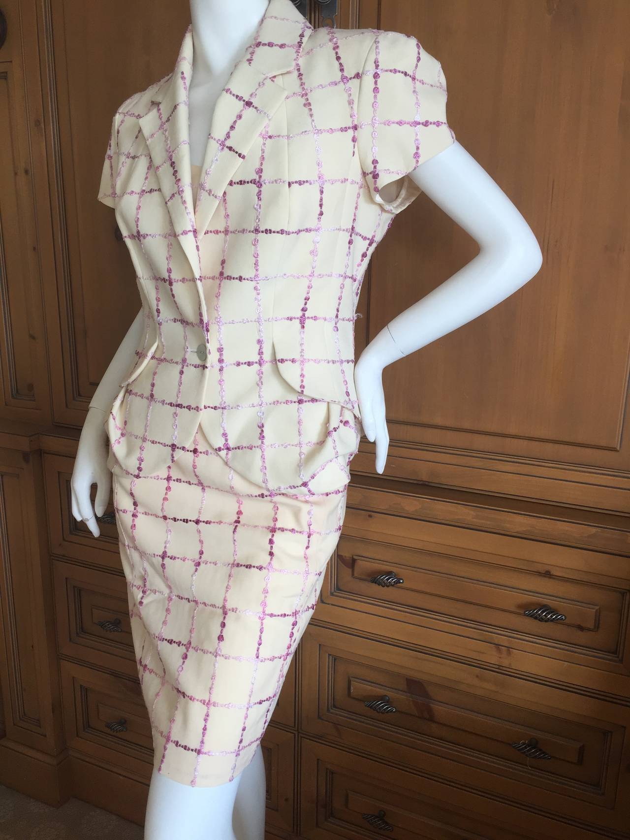 John Galliano vintage dress and matching jacket , from Bergdorf Goodman.
Romantic small floral embroidery, creating a windowpane pattern
This is an earlier Galliano, mid 90's , so pretty and ladylike.
French size 42
Bust 38