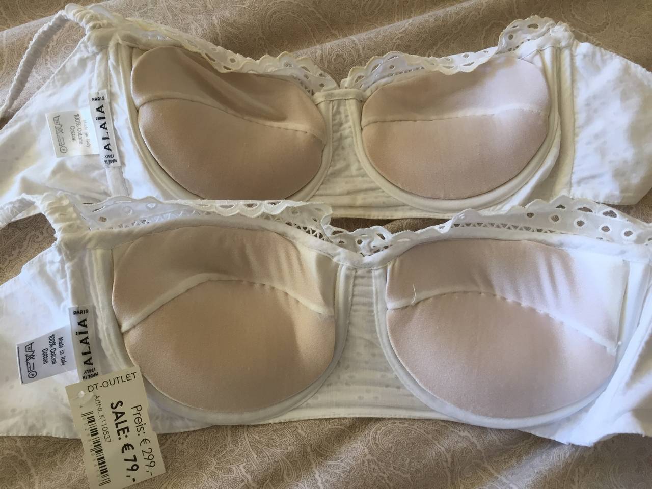 Alaia Vintage 80's Broderie Anglaise Eyelet Bras (2) In Excellent Condition In Cloverdale, CA