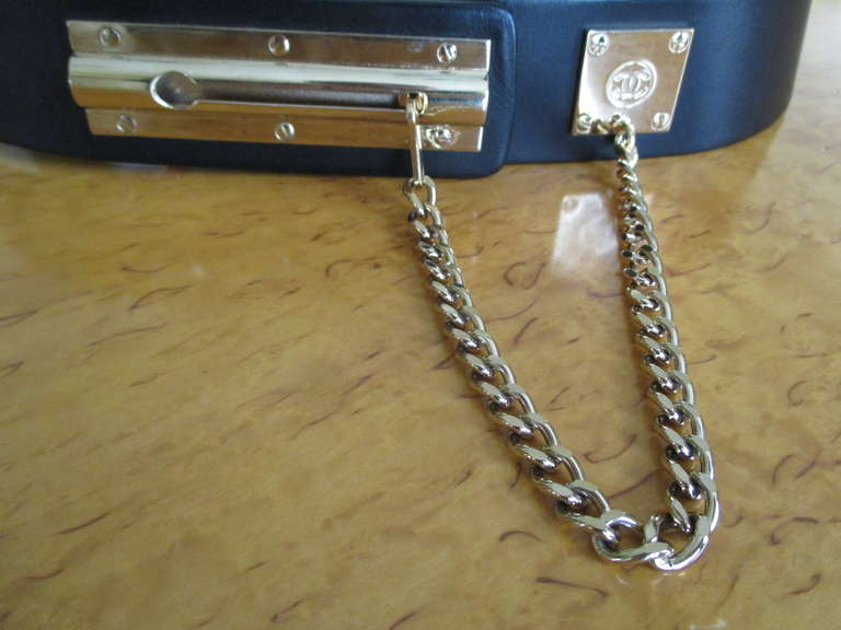 Chanel Black Leather Belt with Gold Hardware 2002  90/36 In Good Condition In Cloverdale, CA