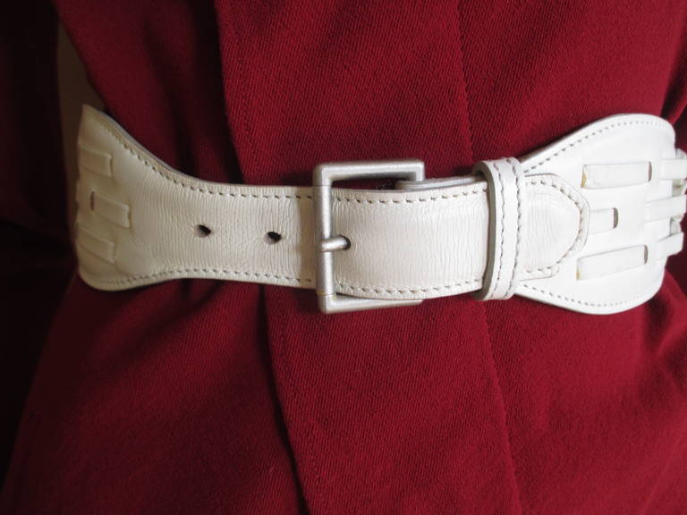 Azzedine Alaia White Leather Belt In Excellent Condition In Cloverdale, CA