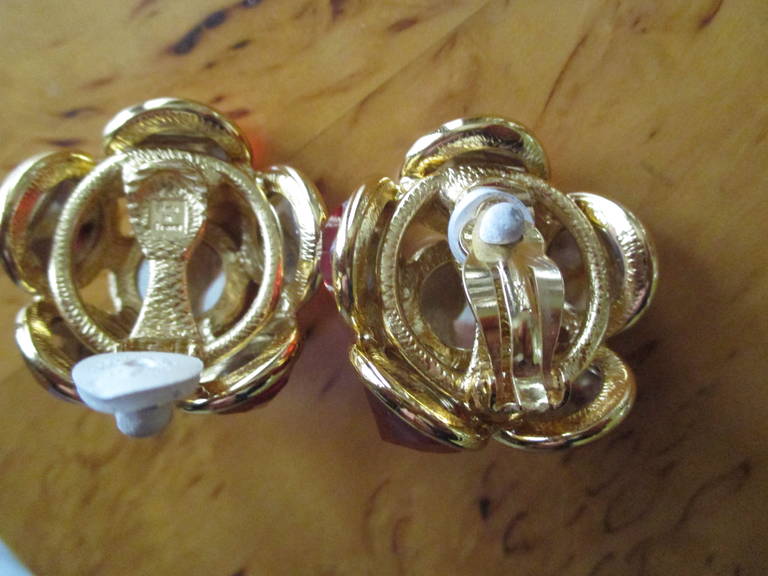 Yves Saint Laurent Clip Earrings In New Condition In Cloverdale, CA