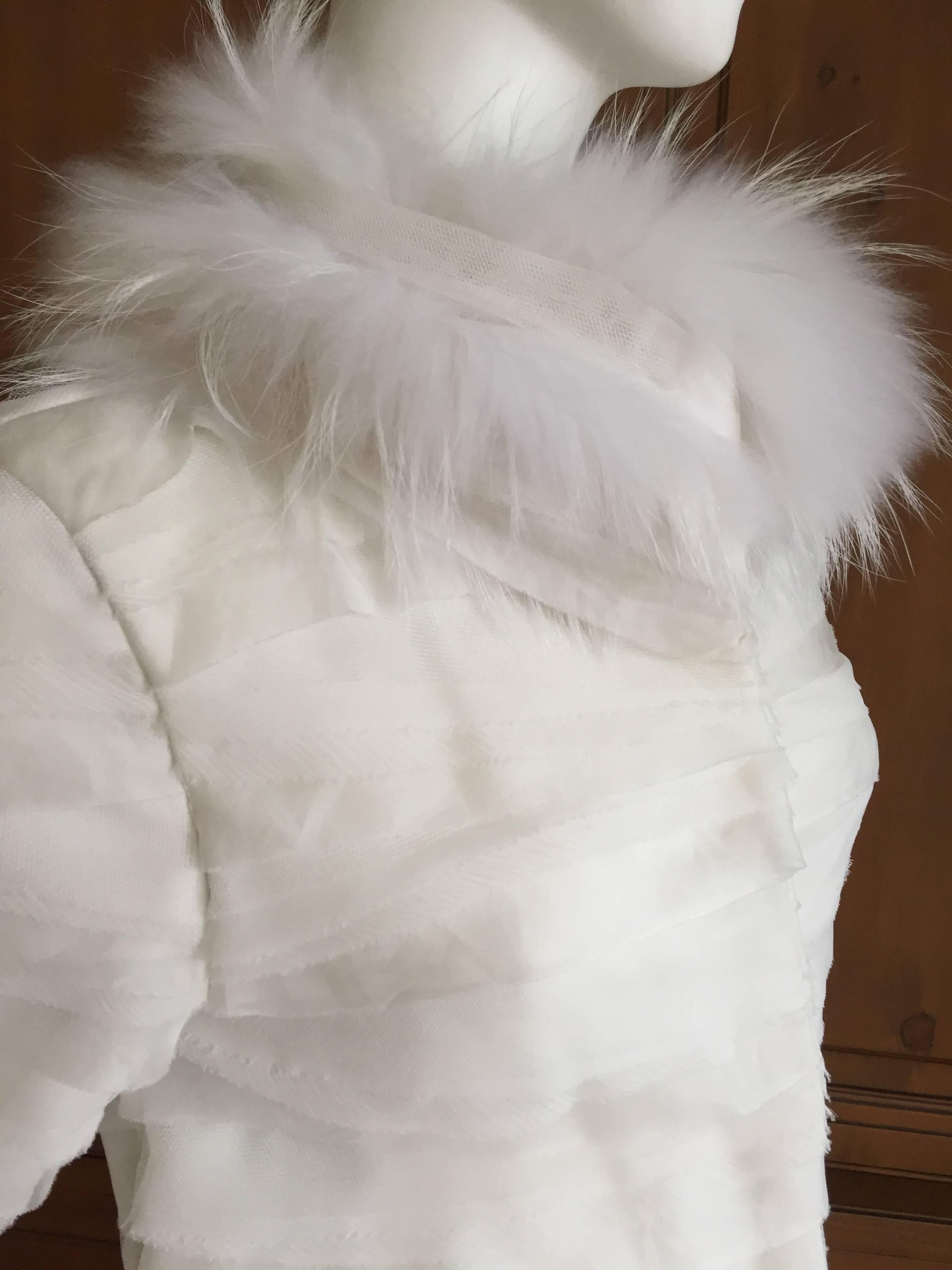 Oscar de la Renta Luxurious White Fur Trimmed Tiered Silk Coat 3