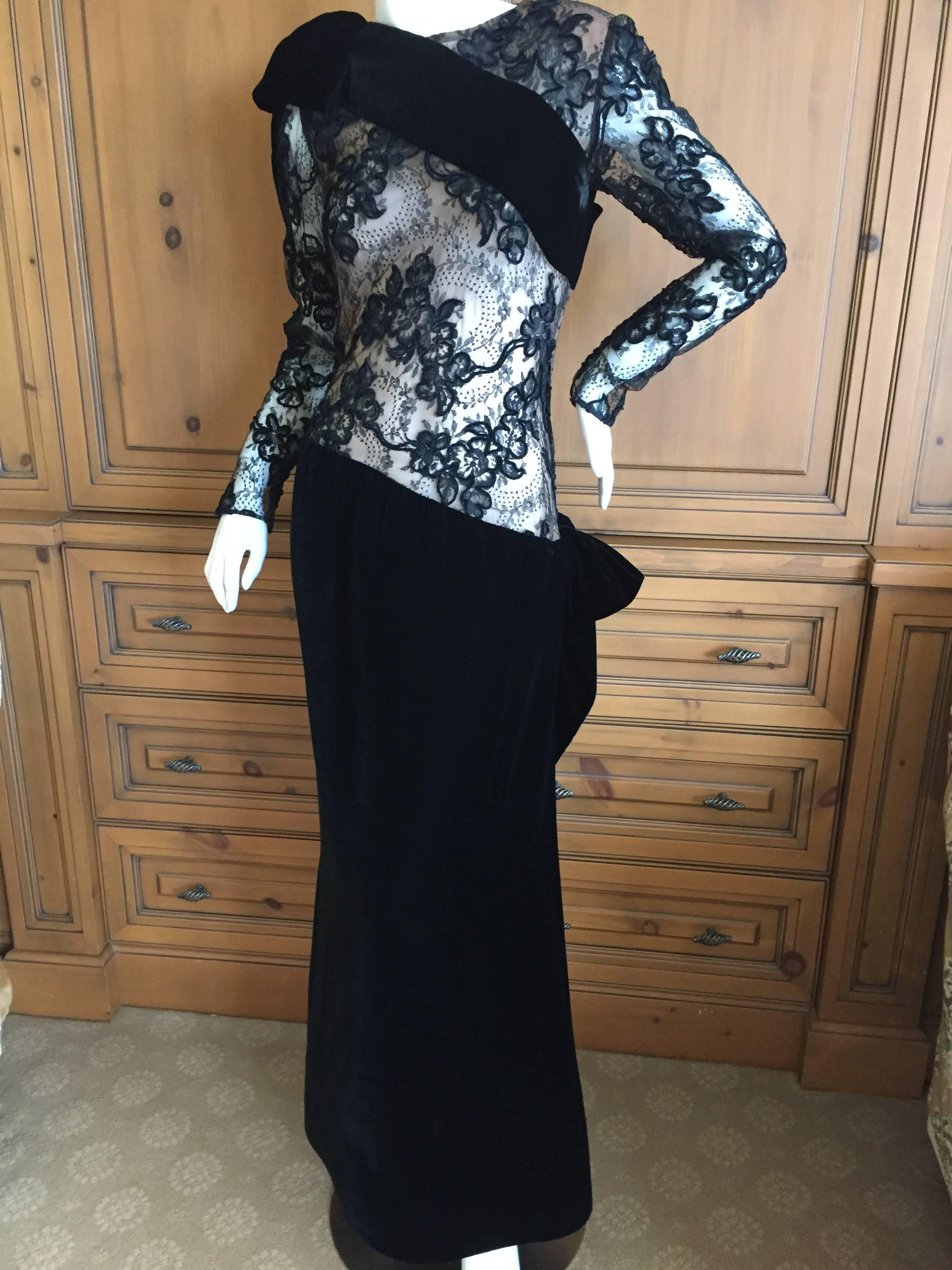 Jacqueline de Ribes Black Lace and Velvet Evening Dress 4