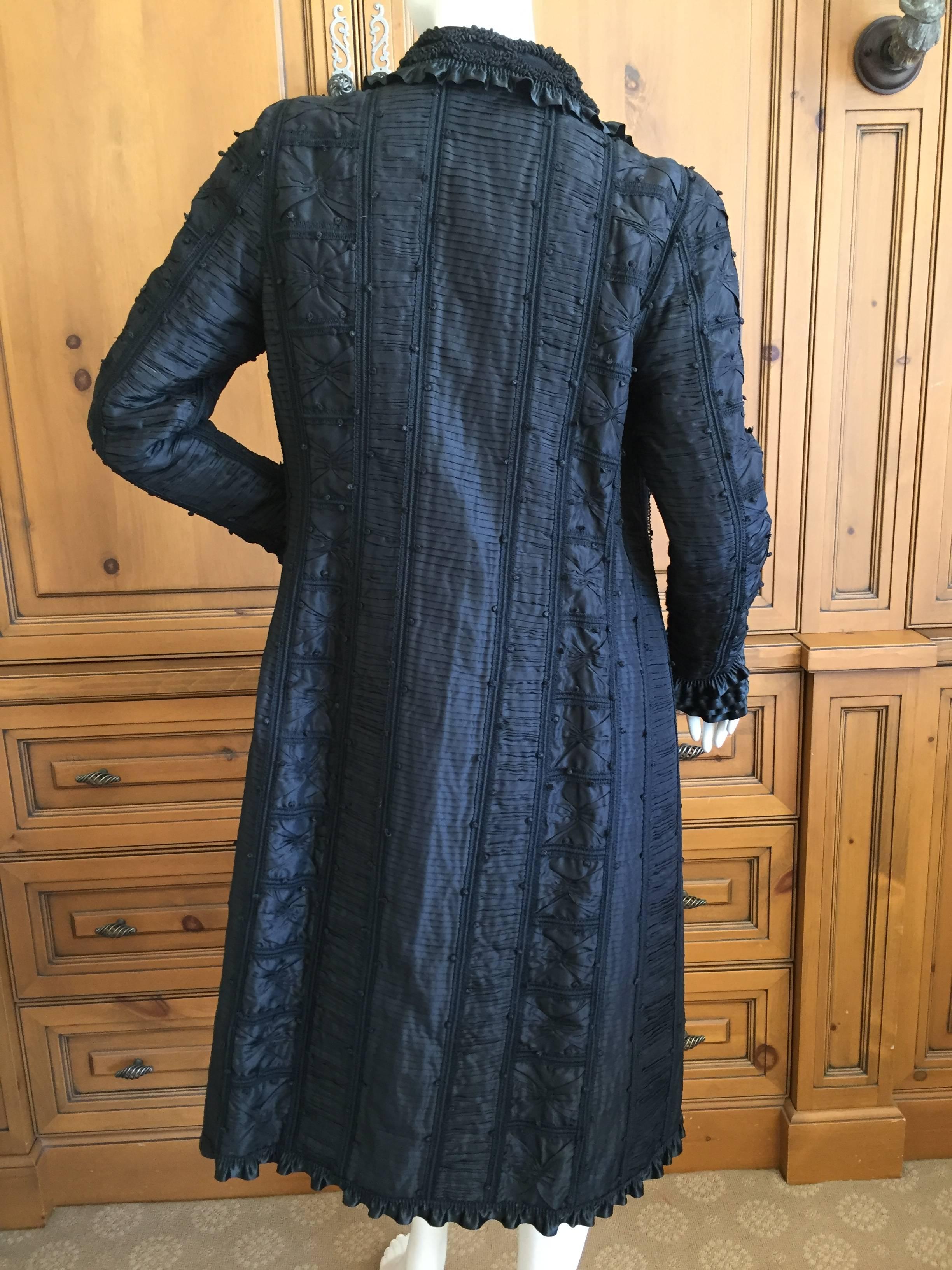 Oscar de la Renta Pleated and Pintucked Black Evening Coat with Ruffle Trim In Excellent Condition In Cloverdale, CA