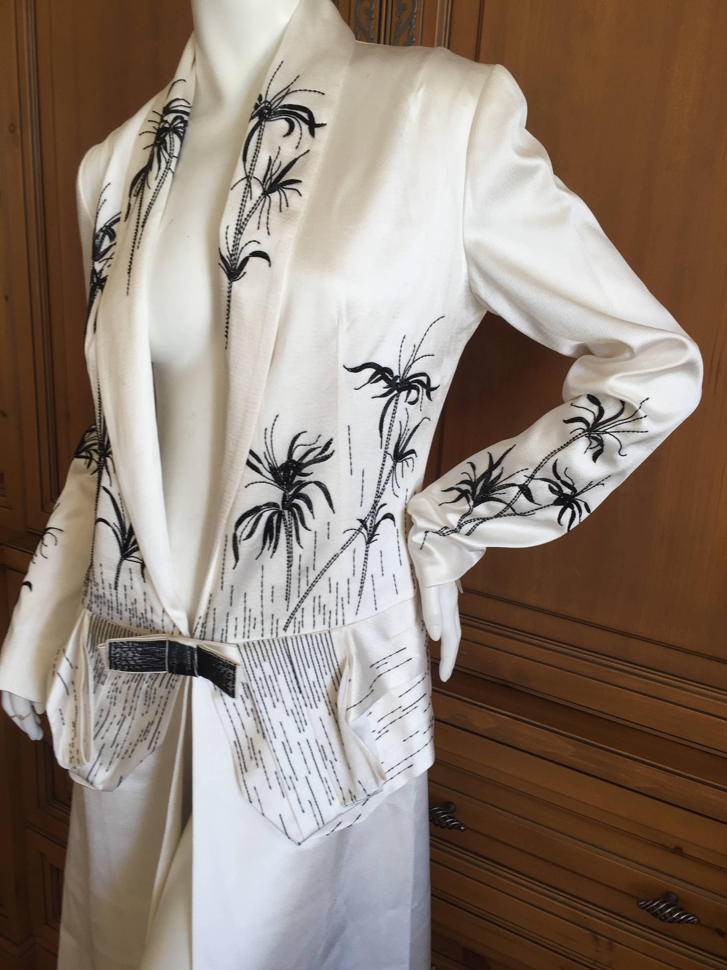 Christian Dior by Gianfranco Ferre White Hammered Silk Beaded Evening Coat In New Condition For Sale In Cloverdale, CA