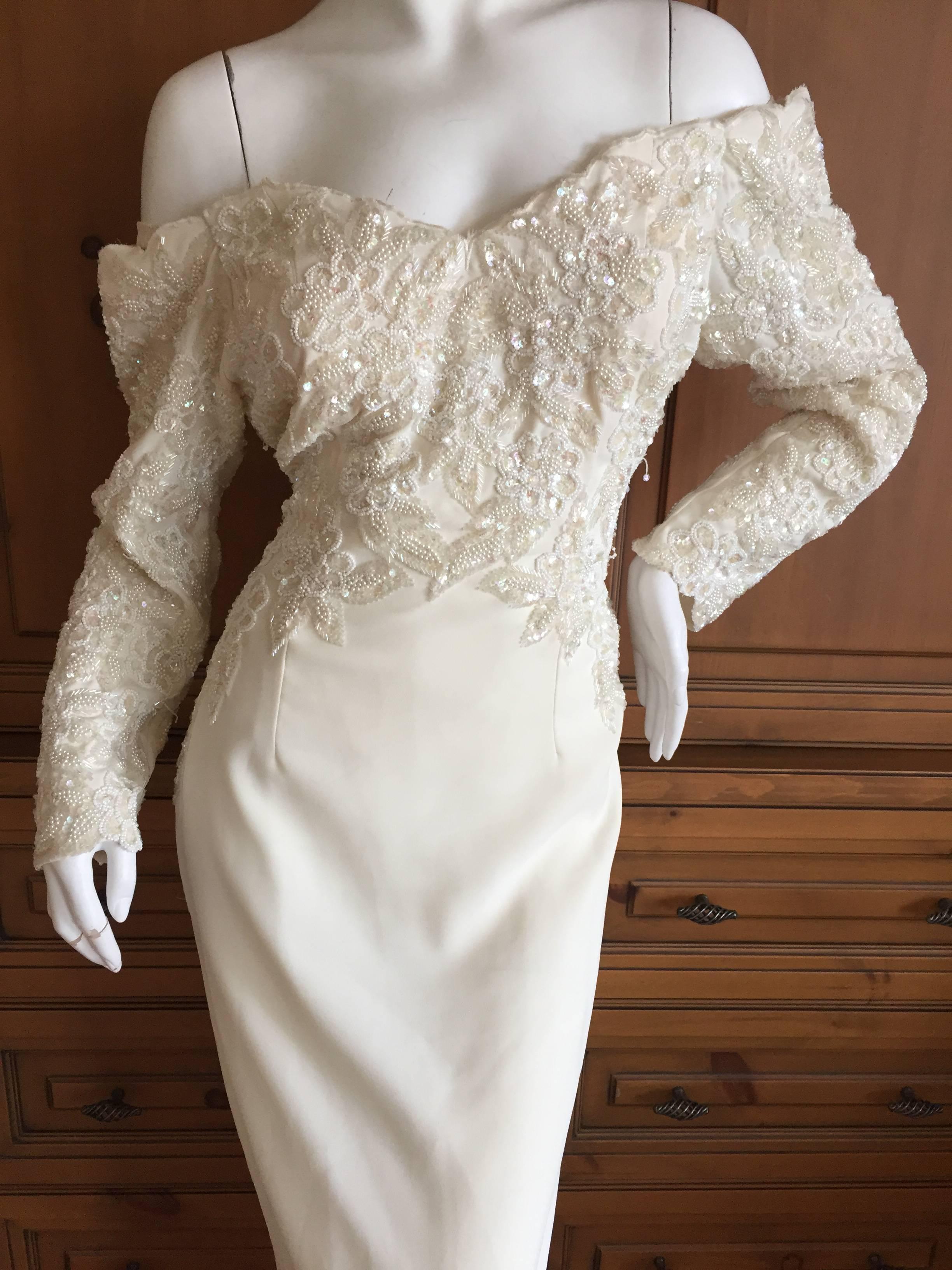 Ted Lapidus Paris Perlenbesetztes elfenbeinfarbenes schulterfreies Kleid im Angebot 2