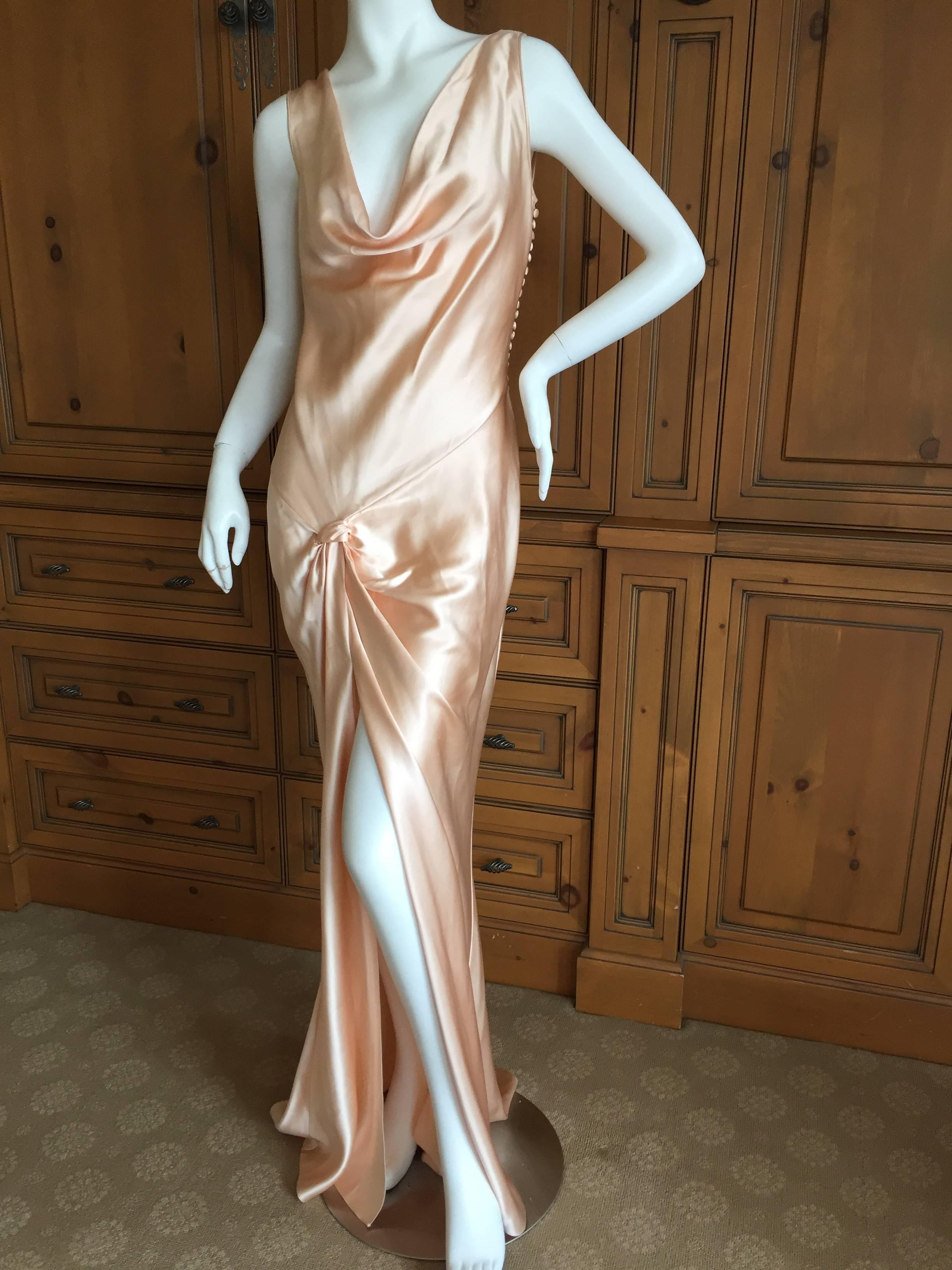 Christian Dior by John Galliano Vestido de corte sesgado en charmeuse de seda con detalles de perlas 3