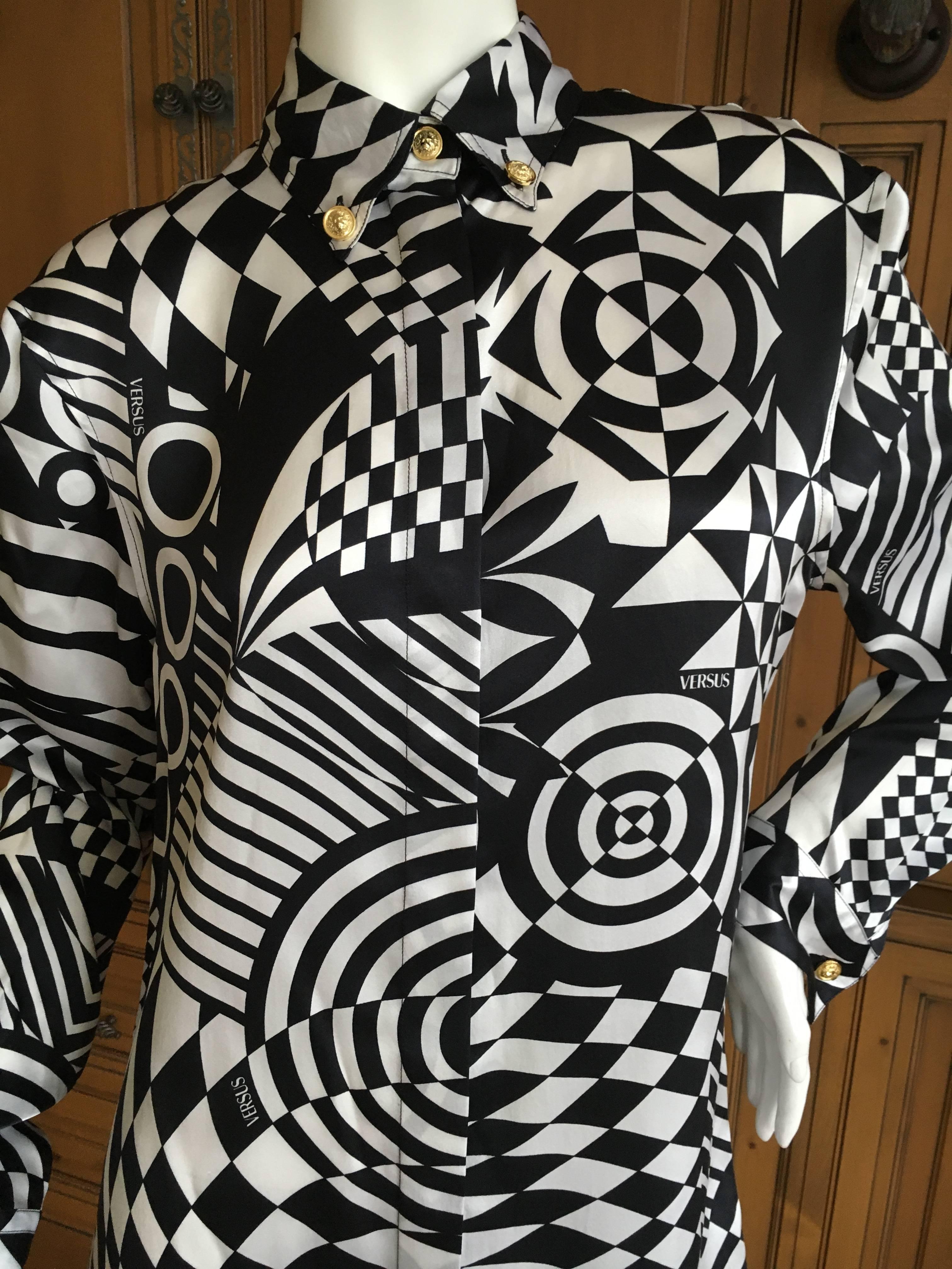 Versace Op Art Silk Blouse by Versus In New Condition For Sale In Cloverdale, CA