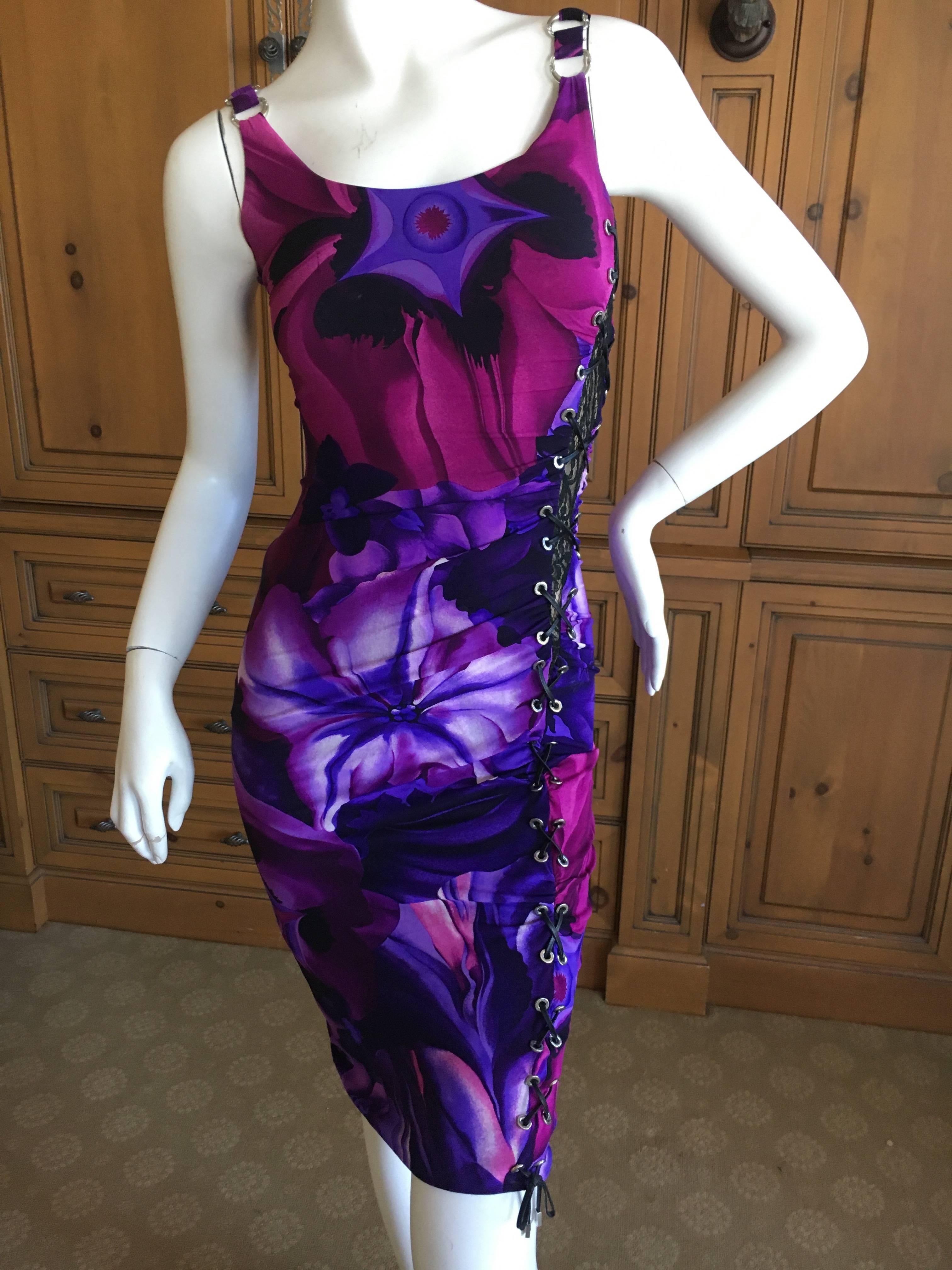 Versace Sexy Floral Dress with Lace Insert and Corset Lacing
Size 38
Bust 36"
Waist 26"
Hips 48"
Length 40"