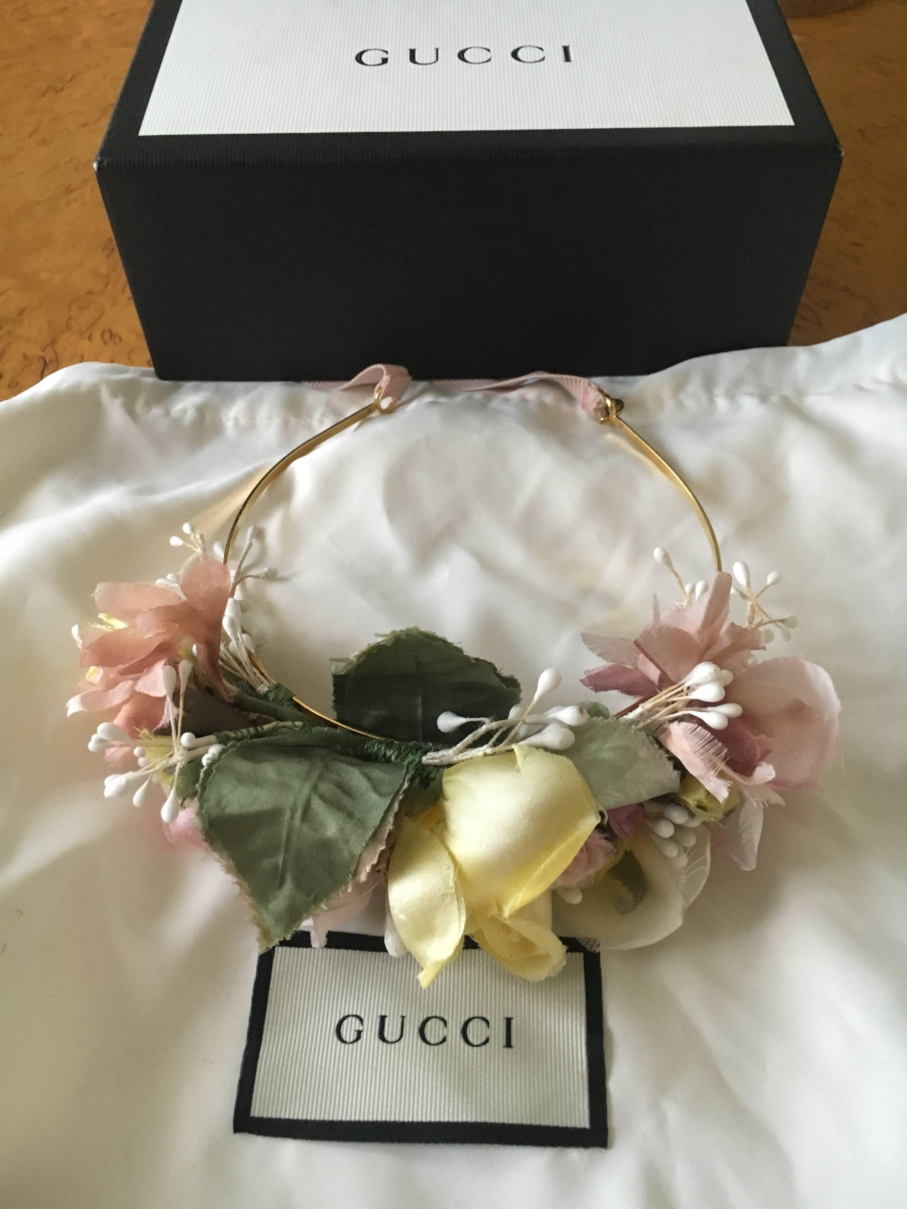 Gucci 2016 Floral Headband by Alessandro Michele New in Box.
Perfect for a wedding or festival.