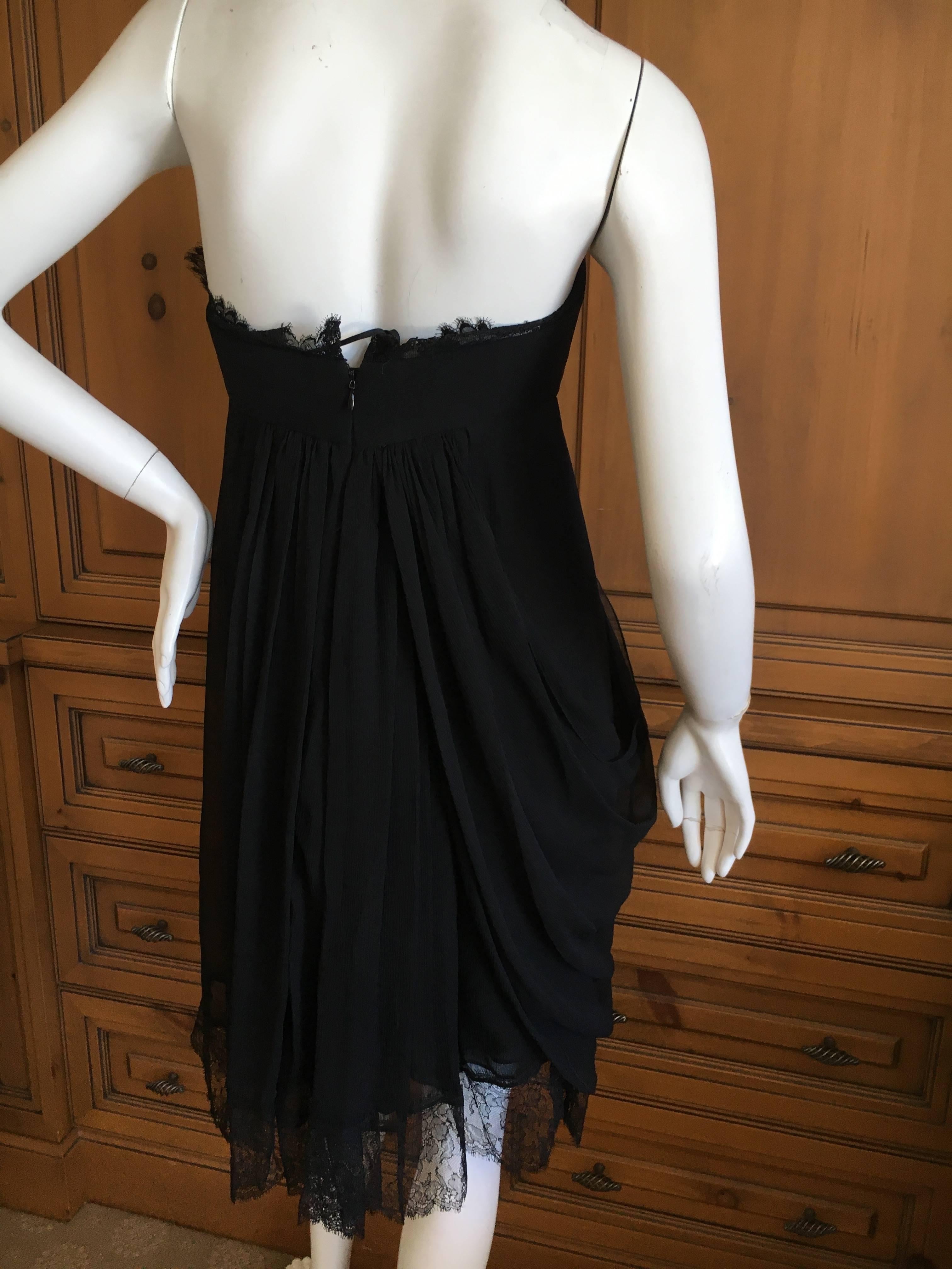 Women's Oscar de la Renta for Bergdorfs Strapless Draped Lace Trimmed Mini Dress For Sale