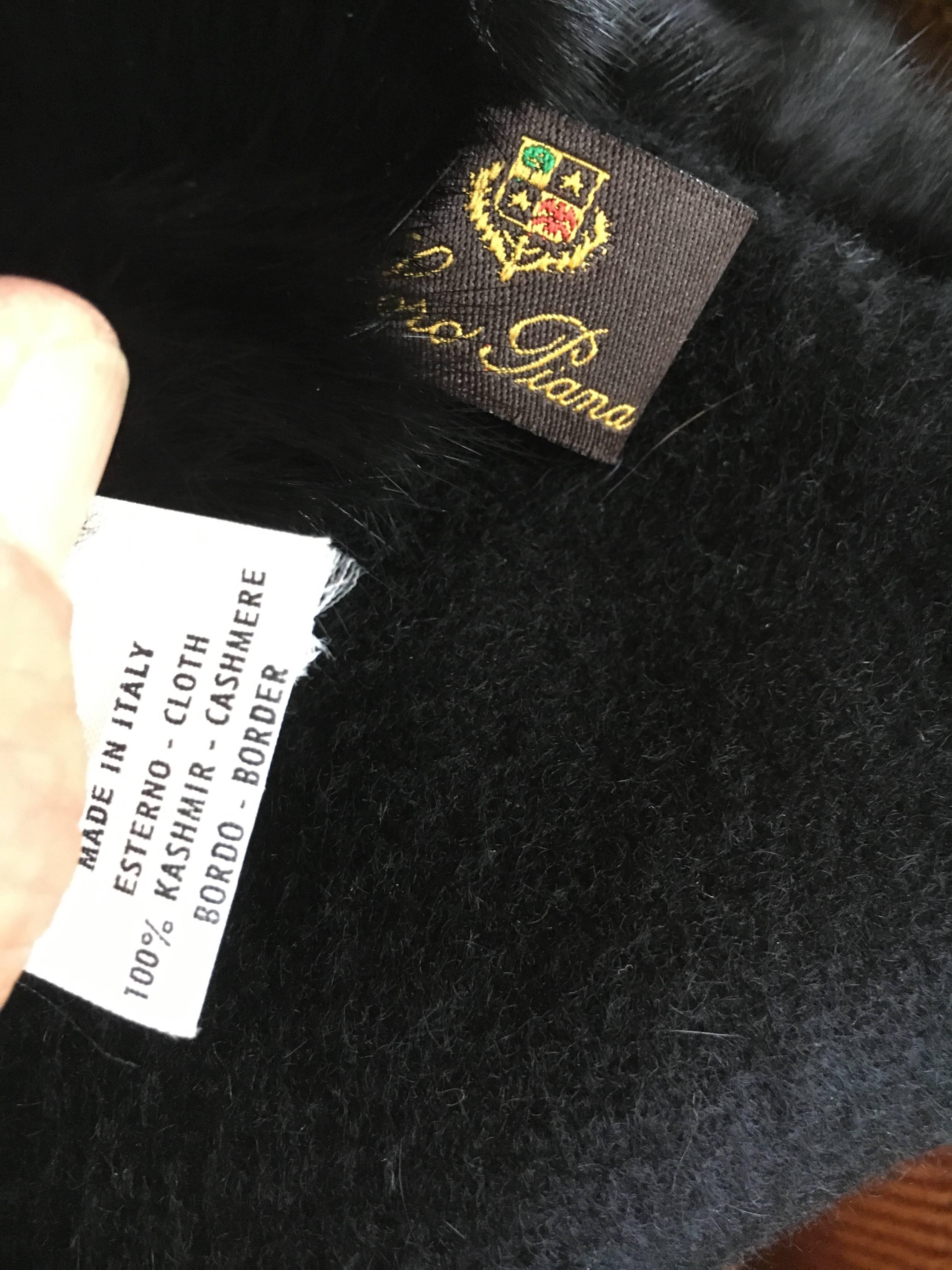 Loro Piana Black Russian Sable Scarf Reversable to Cashmere For Sale 6