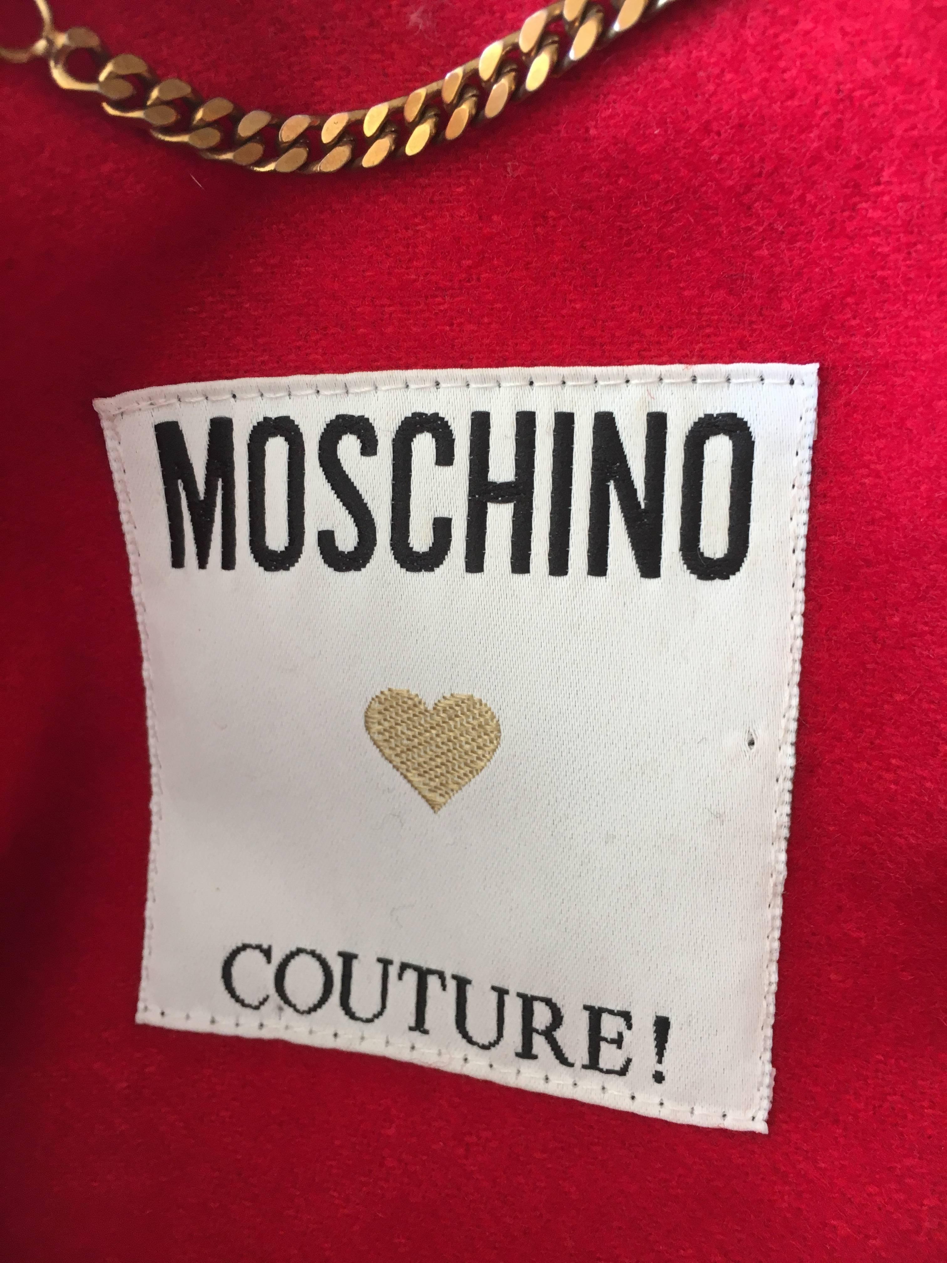 Women's or Men's Moschino Couture 1980's Double Layer Black and Red Cape For Sale