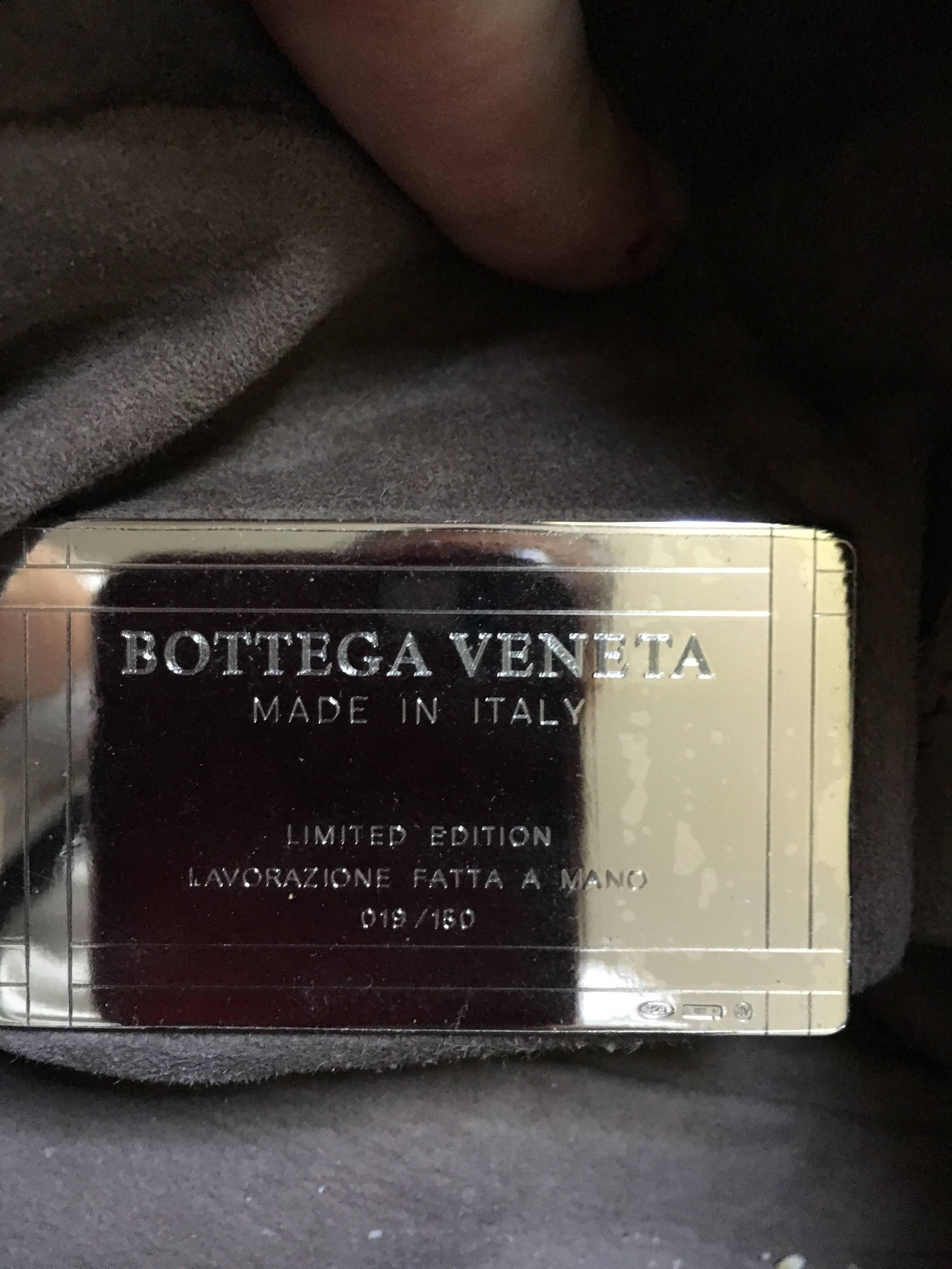 Bottega Veneta Rare Limited Edition Aubergine Woven Leather and Lizard Bag In Excellent Condition For Sale In Cloverdale, CA