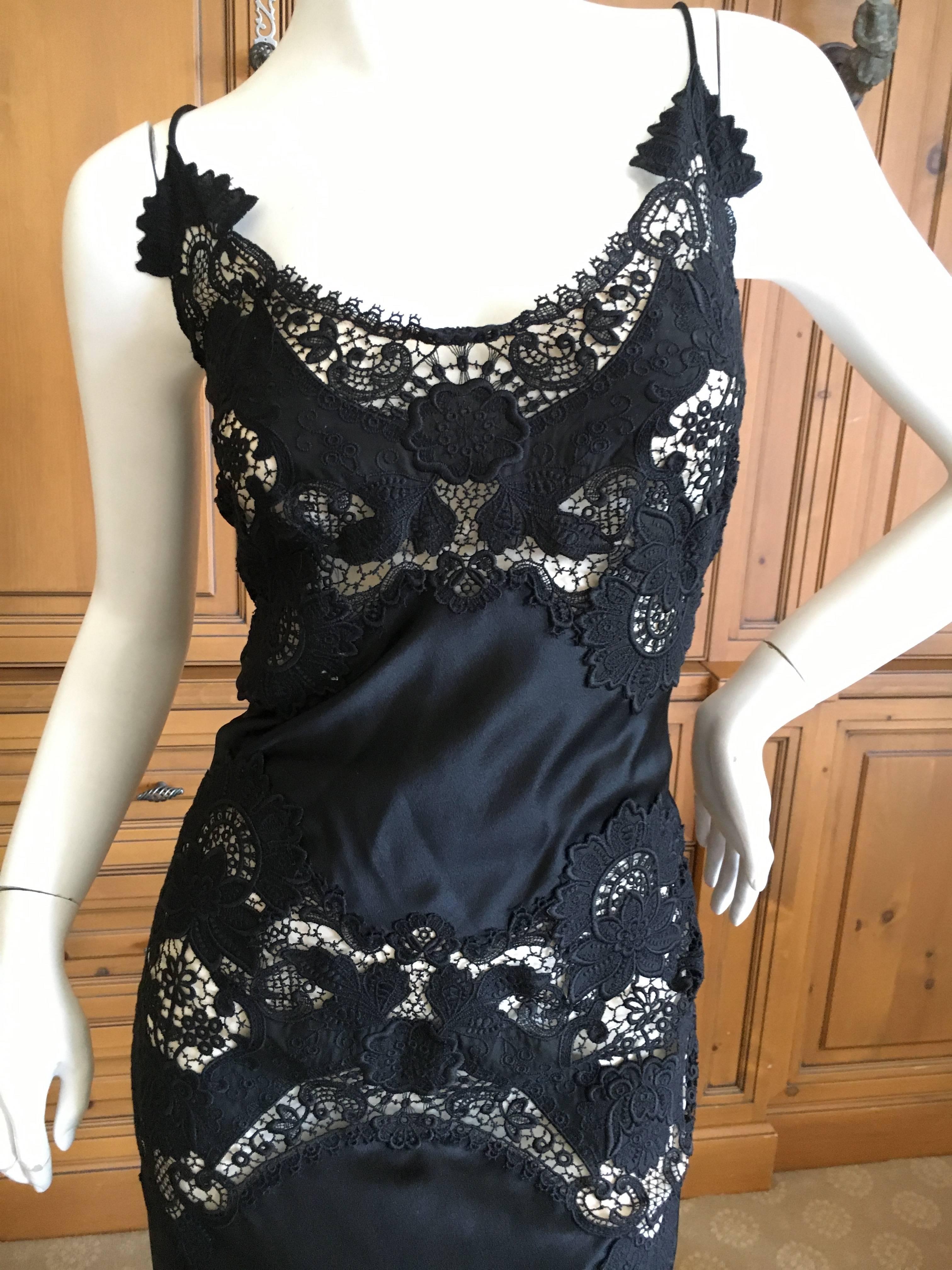 Women's Alexander McQueen Black Evening Dress with Sheer Guipure Lace Details 2004 Sz 46 For Sale