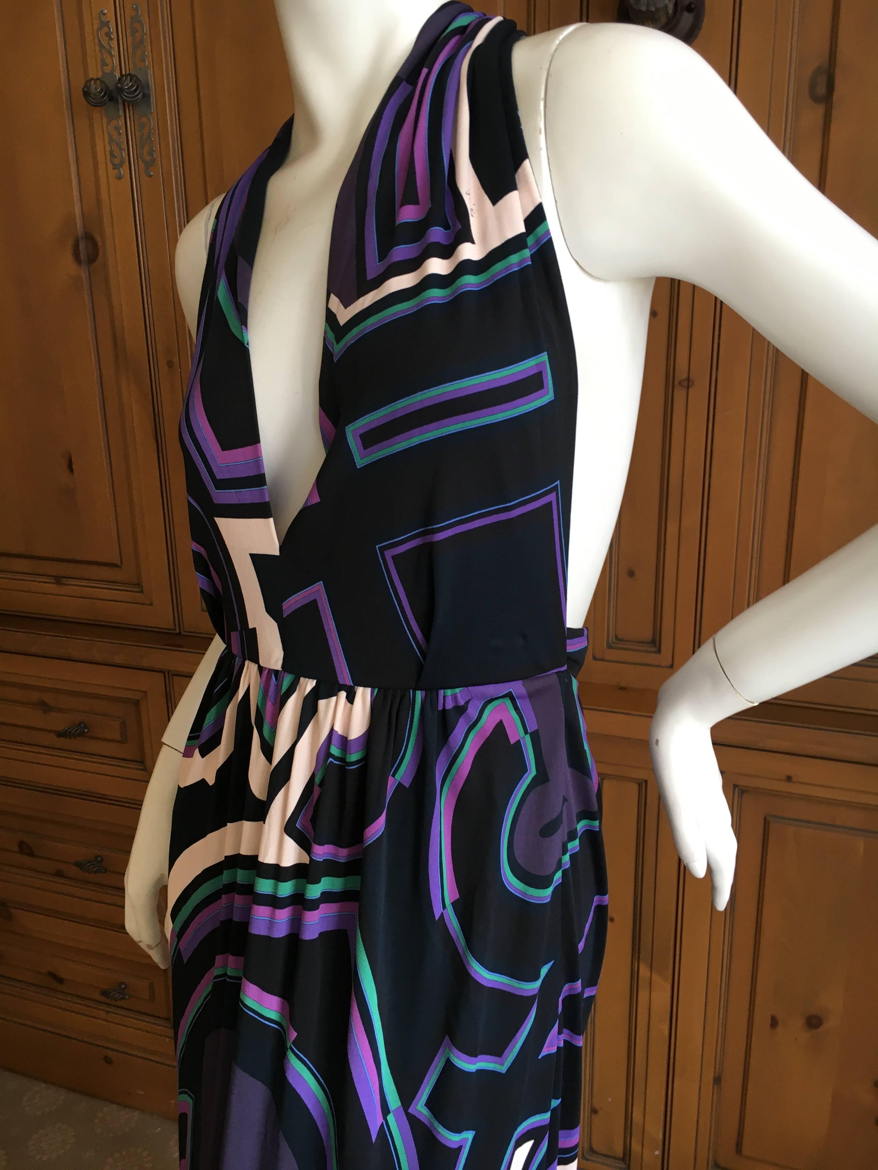 Emelio Pucci Purple Geometric Print Tie Back Halter Dress.
This is so sweet, ties in the back with long floor sweeping ties.
Size 34
Bust 36