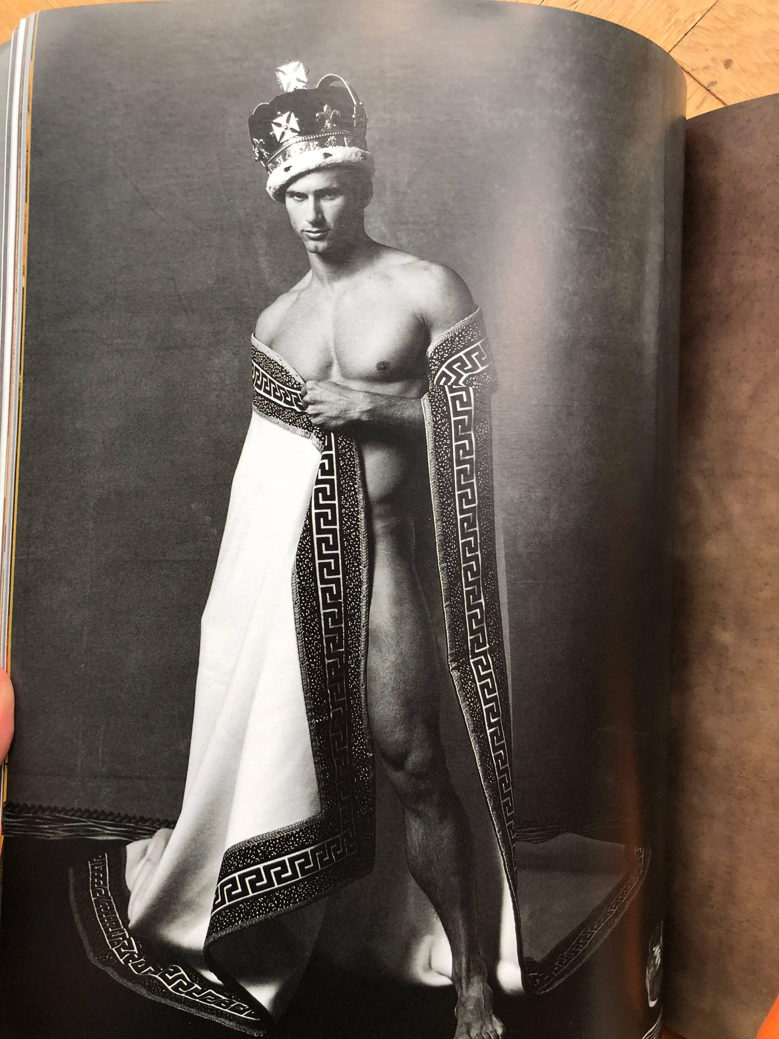 Gianni Versace Uomo Book No. 31 by Bruce Weber Autumn 1996
Gianni Versace documented every collection in the beginning of his career , hiring the best photographers and stylists.
9" x 13"