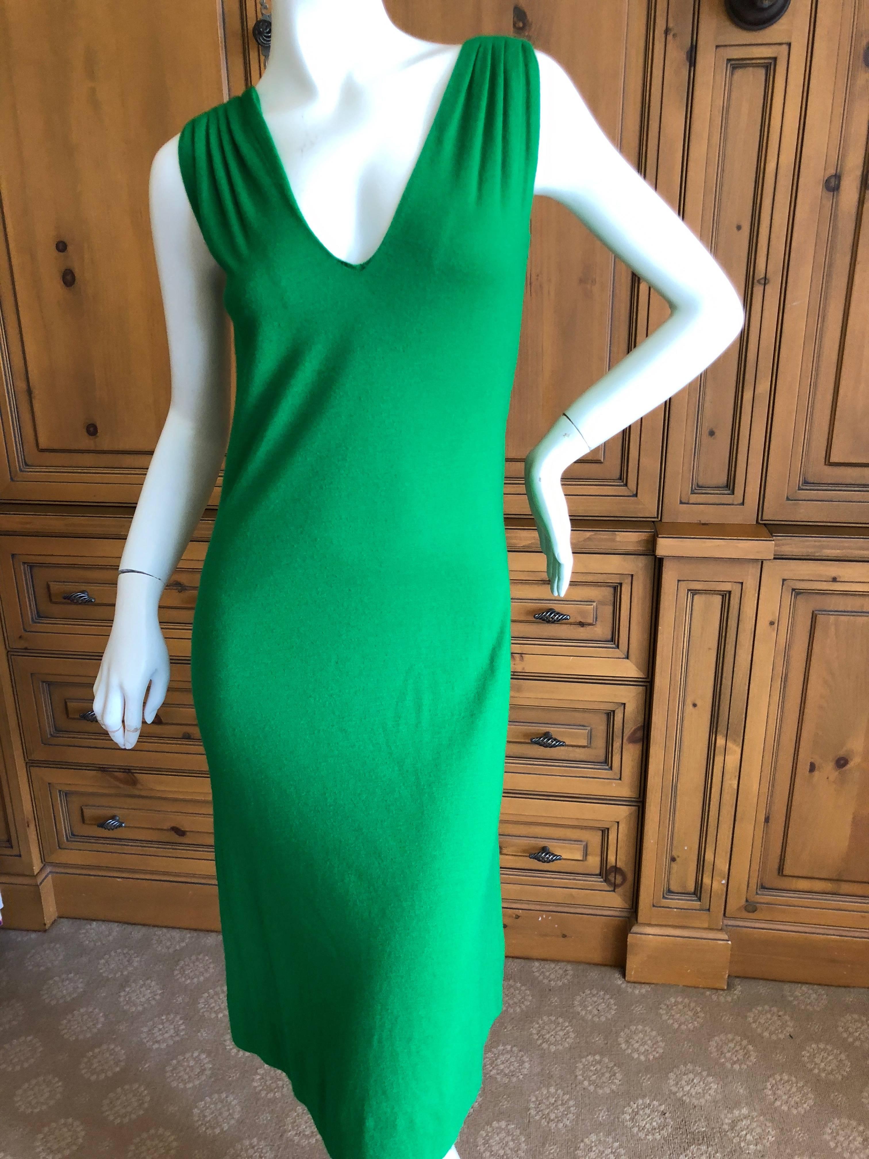 Cardinali Luxurious Lime Green Cashmere Dress and Matching Cape In Excellent Condition For Sale In Cloverdale, CA