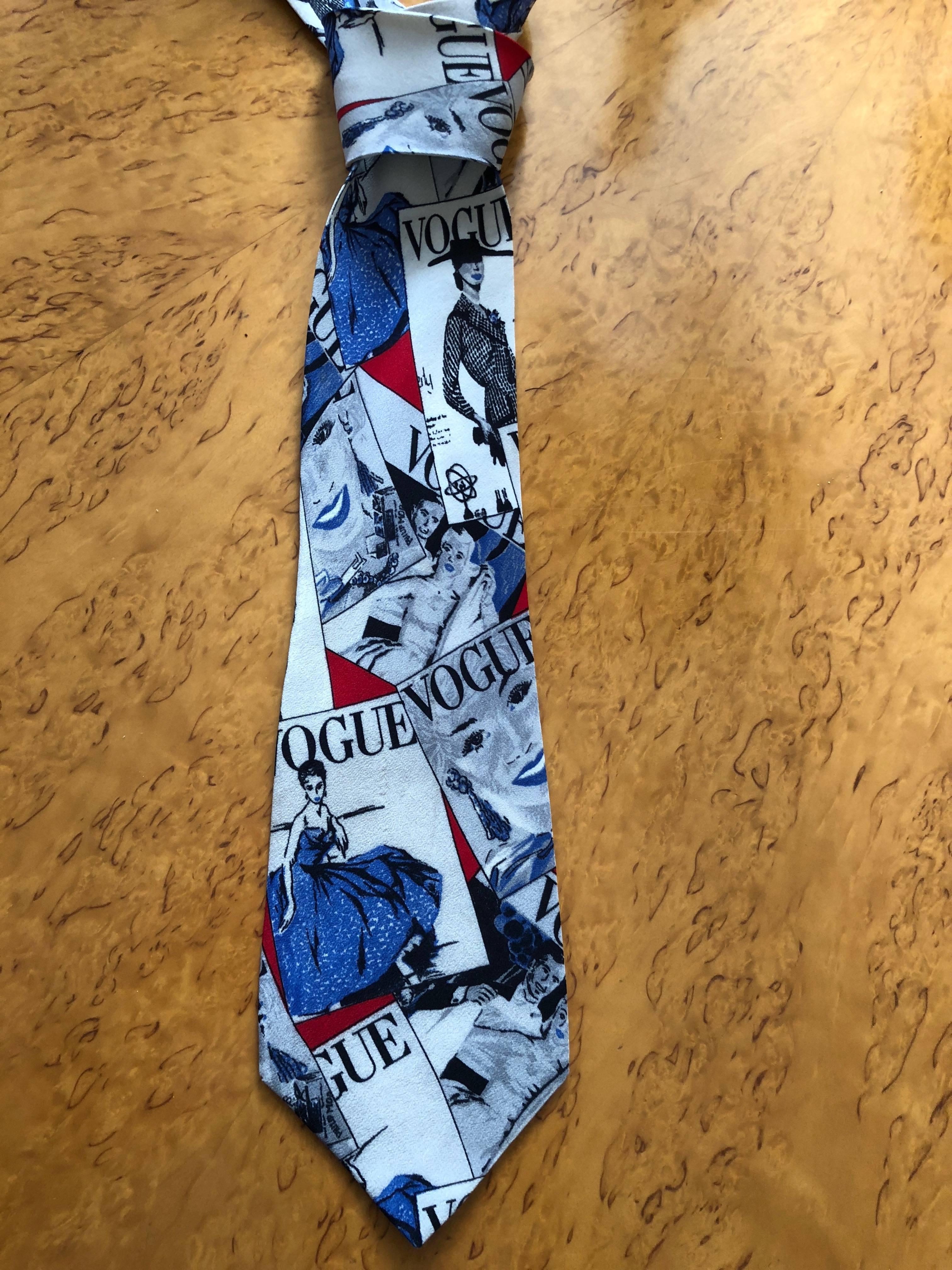 Gianni Versace Vogue Cover Print Silk Neck Tie, 1991  In Excellent Condition In Cloverdale, CA