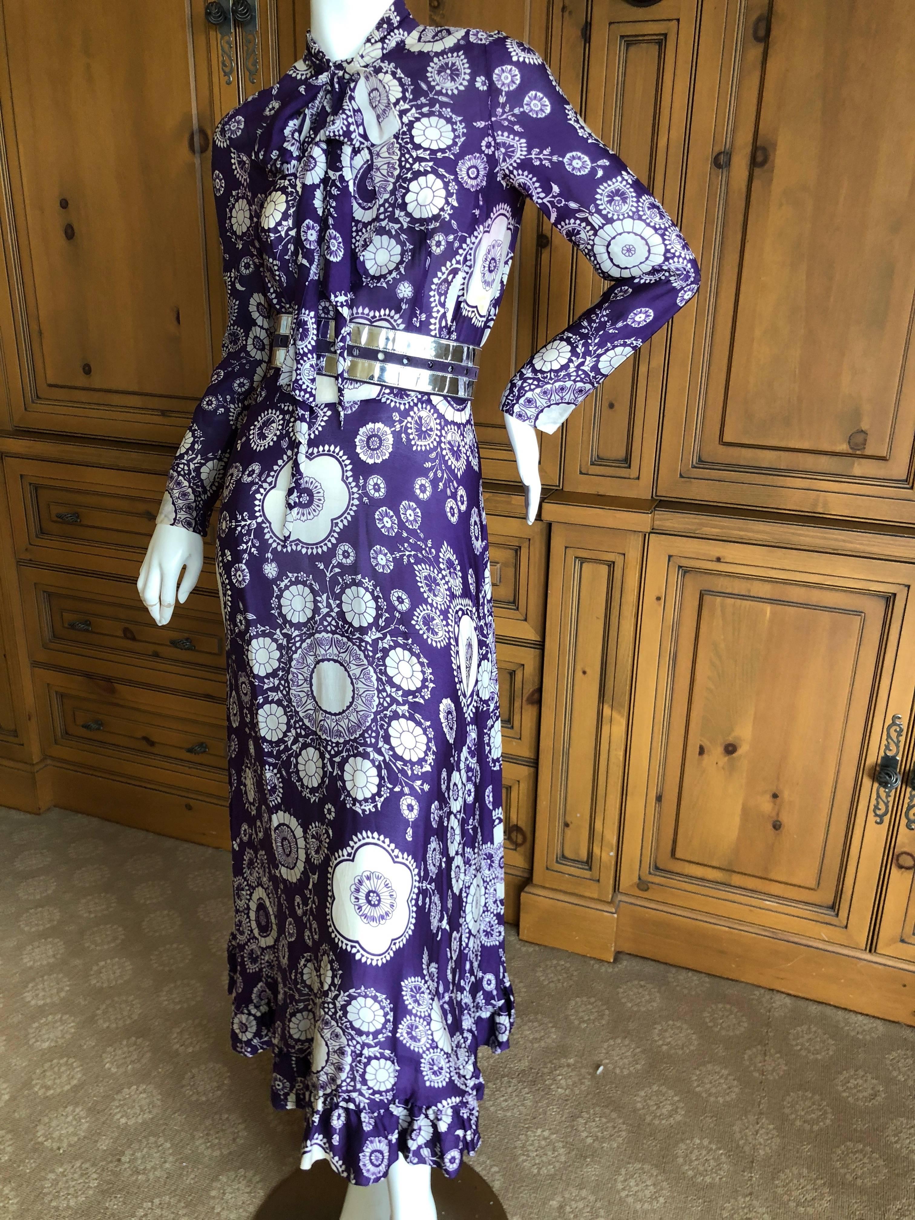 Cardinali Purple Mod Daisy Print Silk Dress and Silver Patent Leather Belt, 1970 In Fair Condition For Sale In Cloverdale, CA