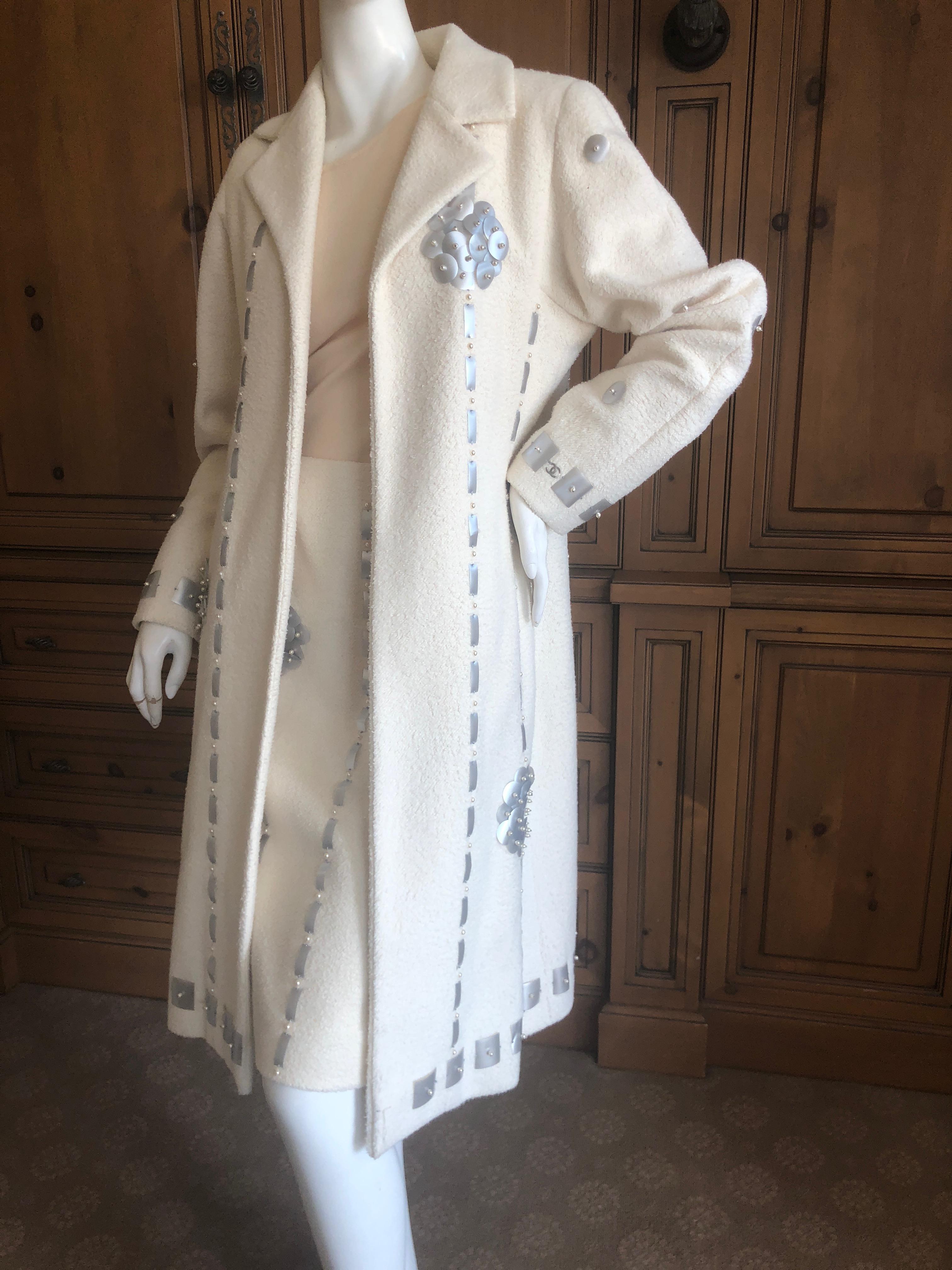 Chanel Ivory Embellished Three Piece Suit with Silver Paillettes, Autumn 2000  For Sale 3