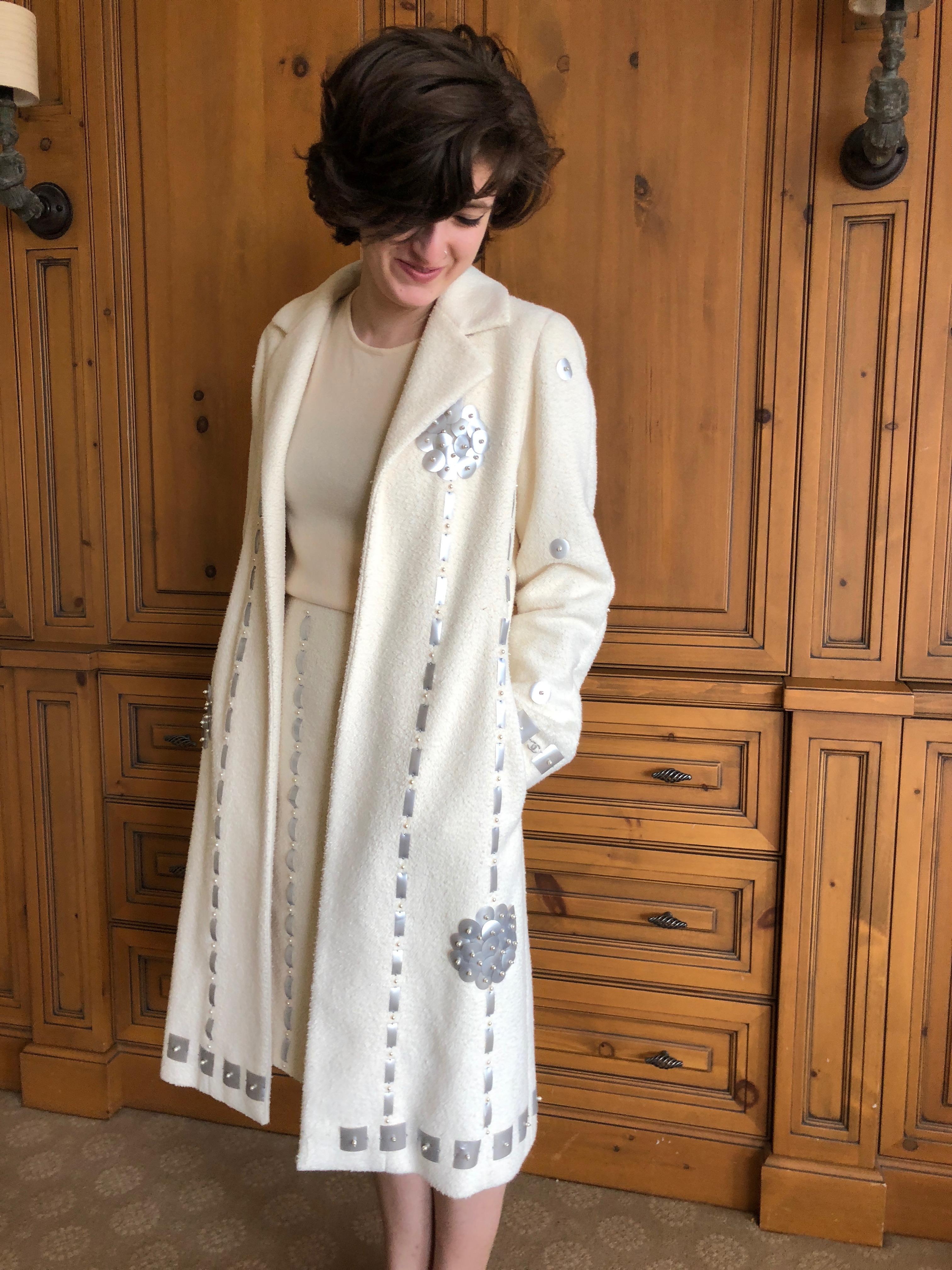 Chanel Ivory Embellished Three Piece Suit with Silver Paillettes, Autumn 2000  In Excellent Condition For Sale In Cloverdale, CA