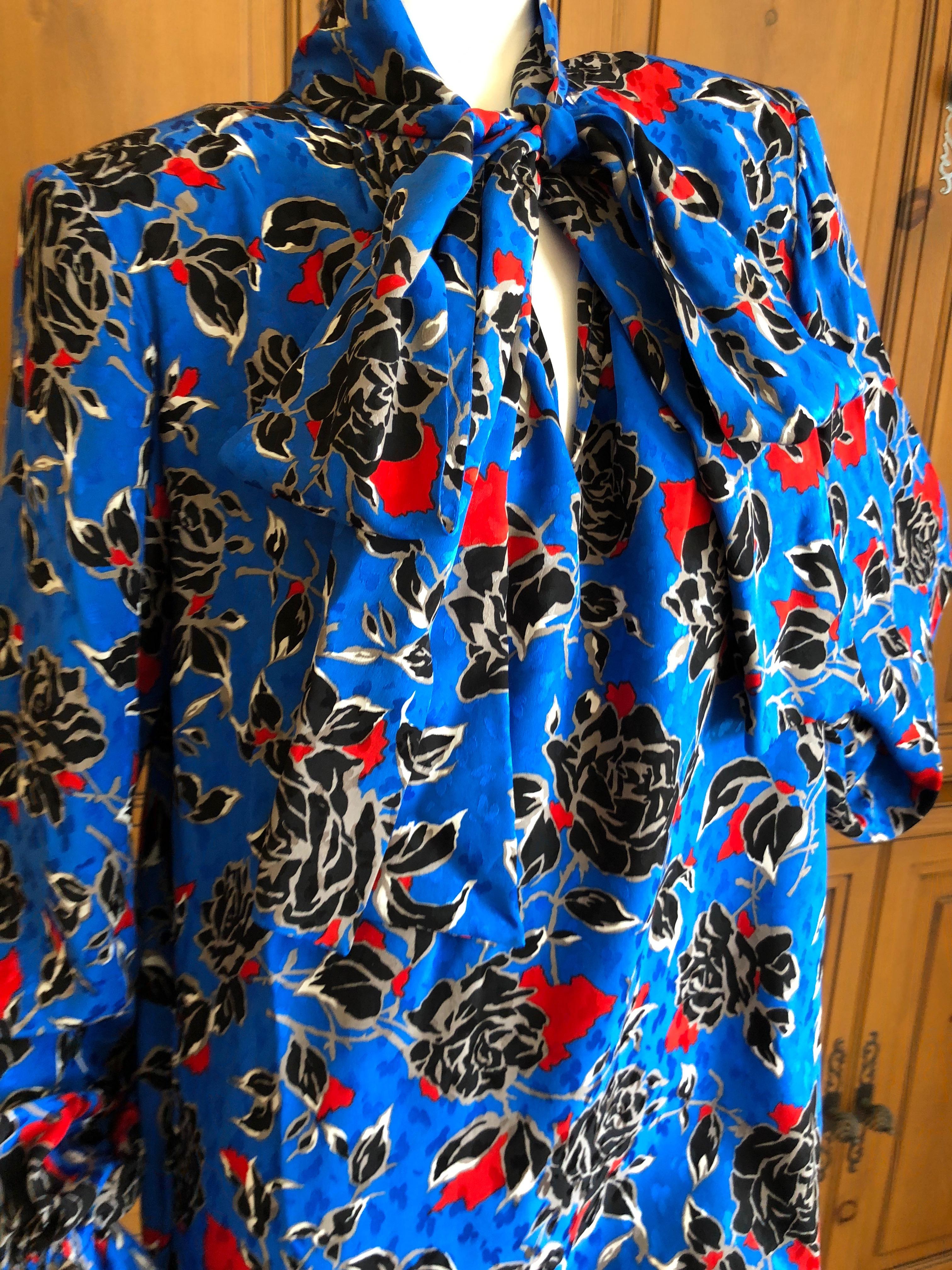Yves Saint Laurent Rive Gauche 70's Silk Poet Sleeve Dress with Keyhole and Bow For Sale 2