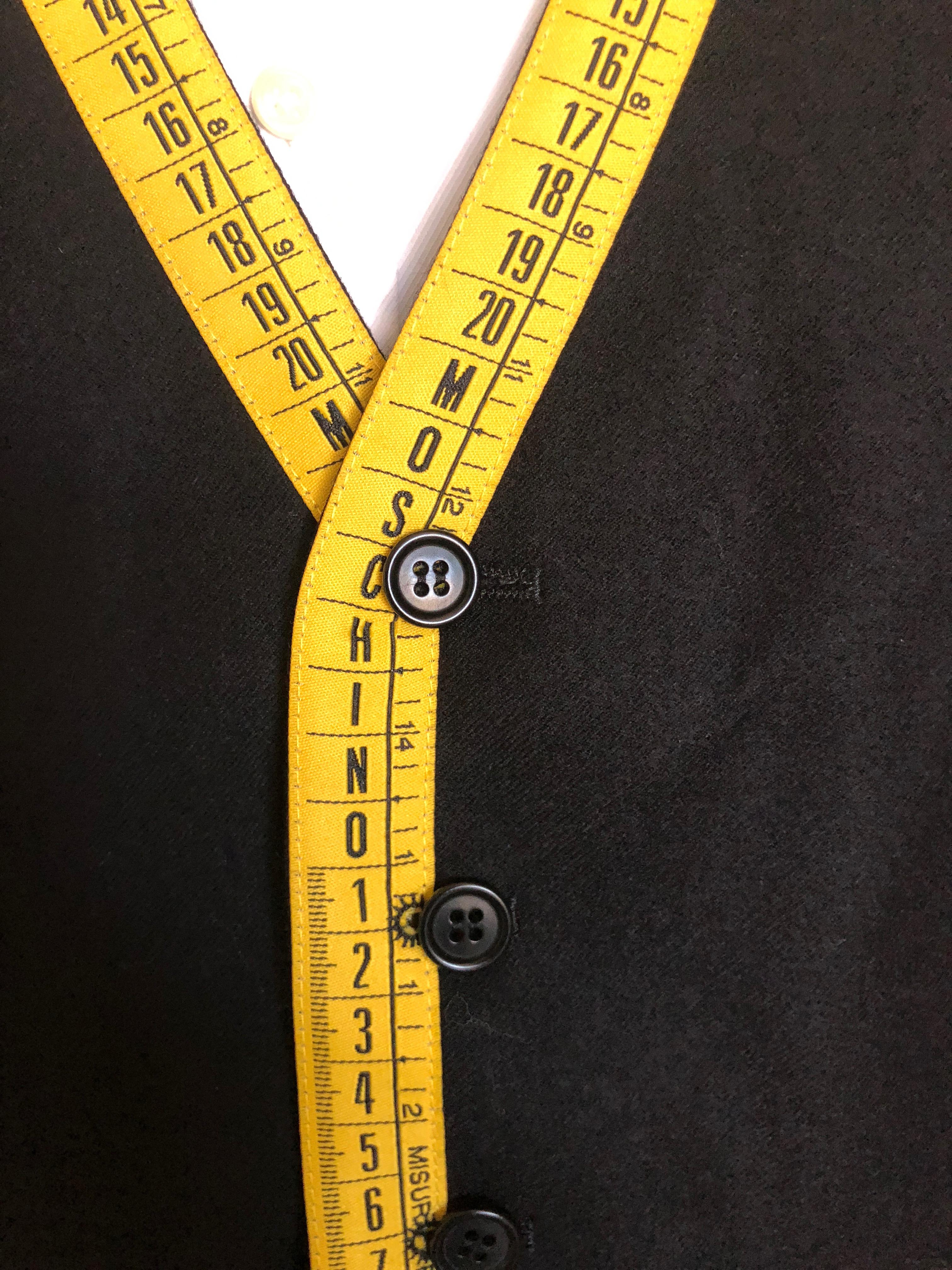 Moschino 1989 Cheap & Chic Iconic Vintage Mens Tape Measure Jacket and Vest In Excellent Condition For Sale In Cloverdale, CA