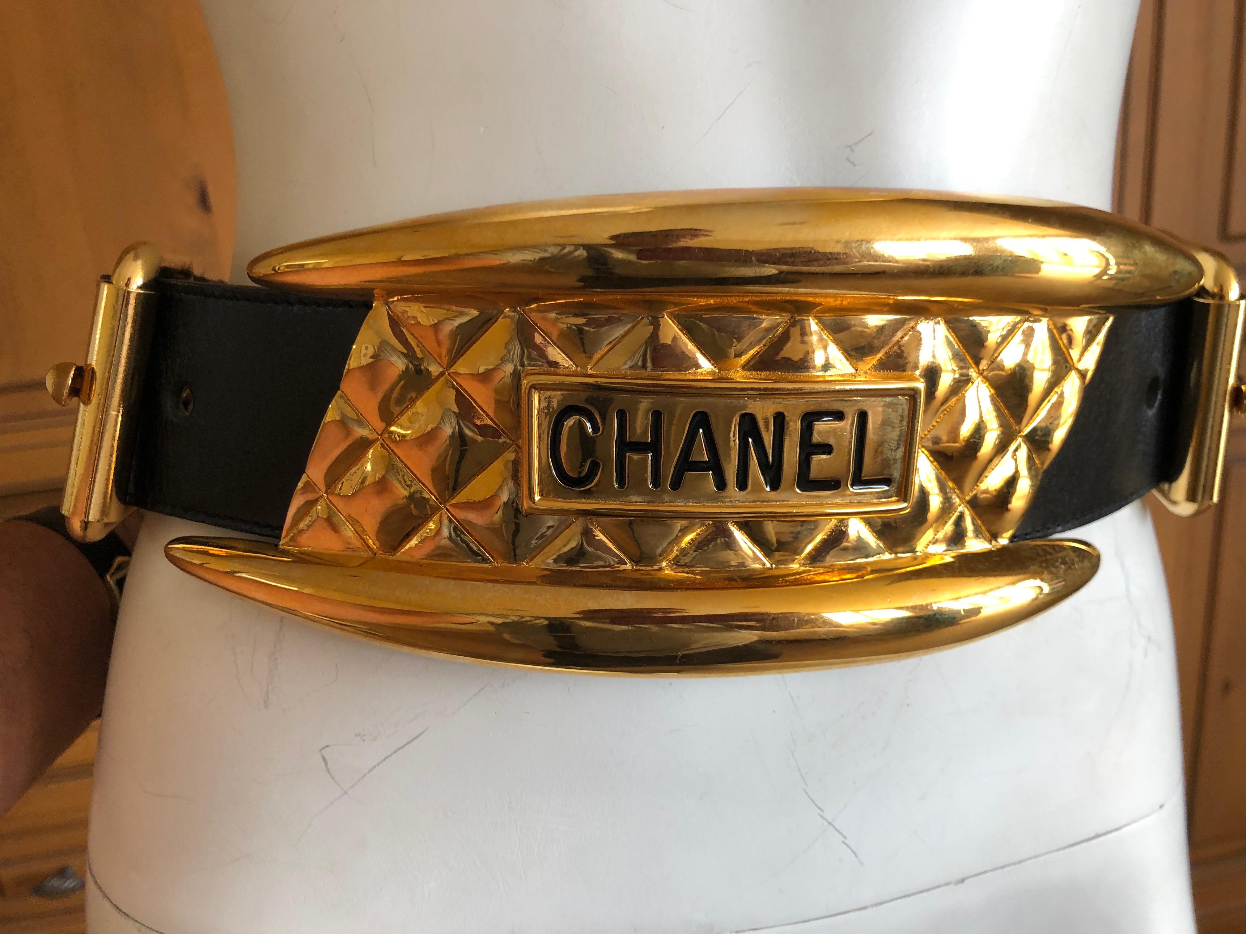 Women's or Men's Chanel Wide Quilted Gold Motorcycle Belt Vogue Supermodel Photo Shoot, 1991