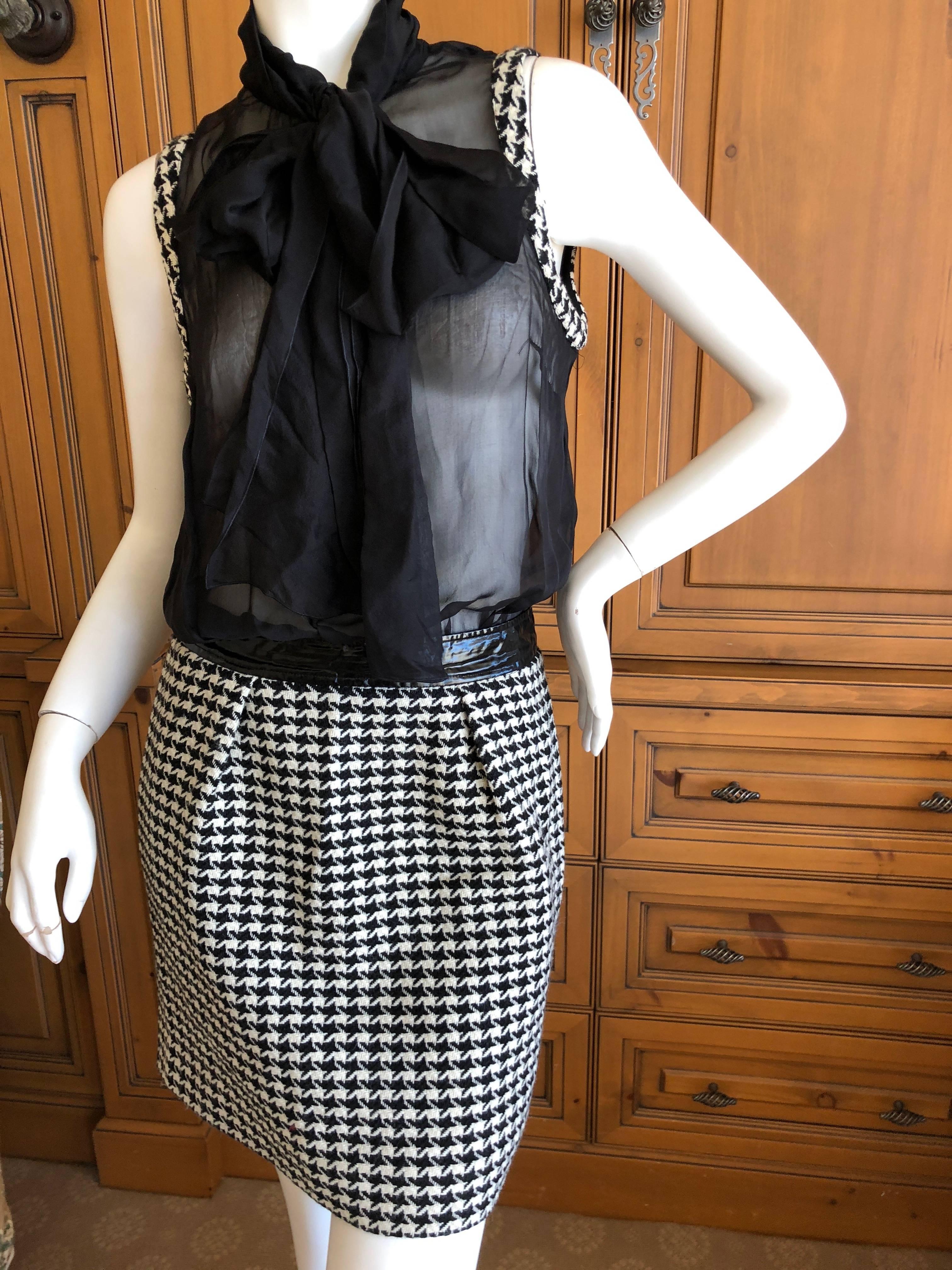 Dolce & Gabbana D&G  sheer houndstooth Cocktail Dress,

  There is  a lot of stretch



Size 36

Bust 34