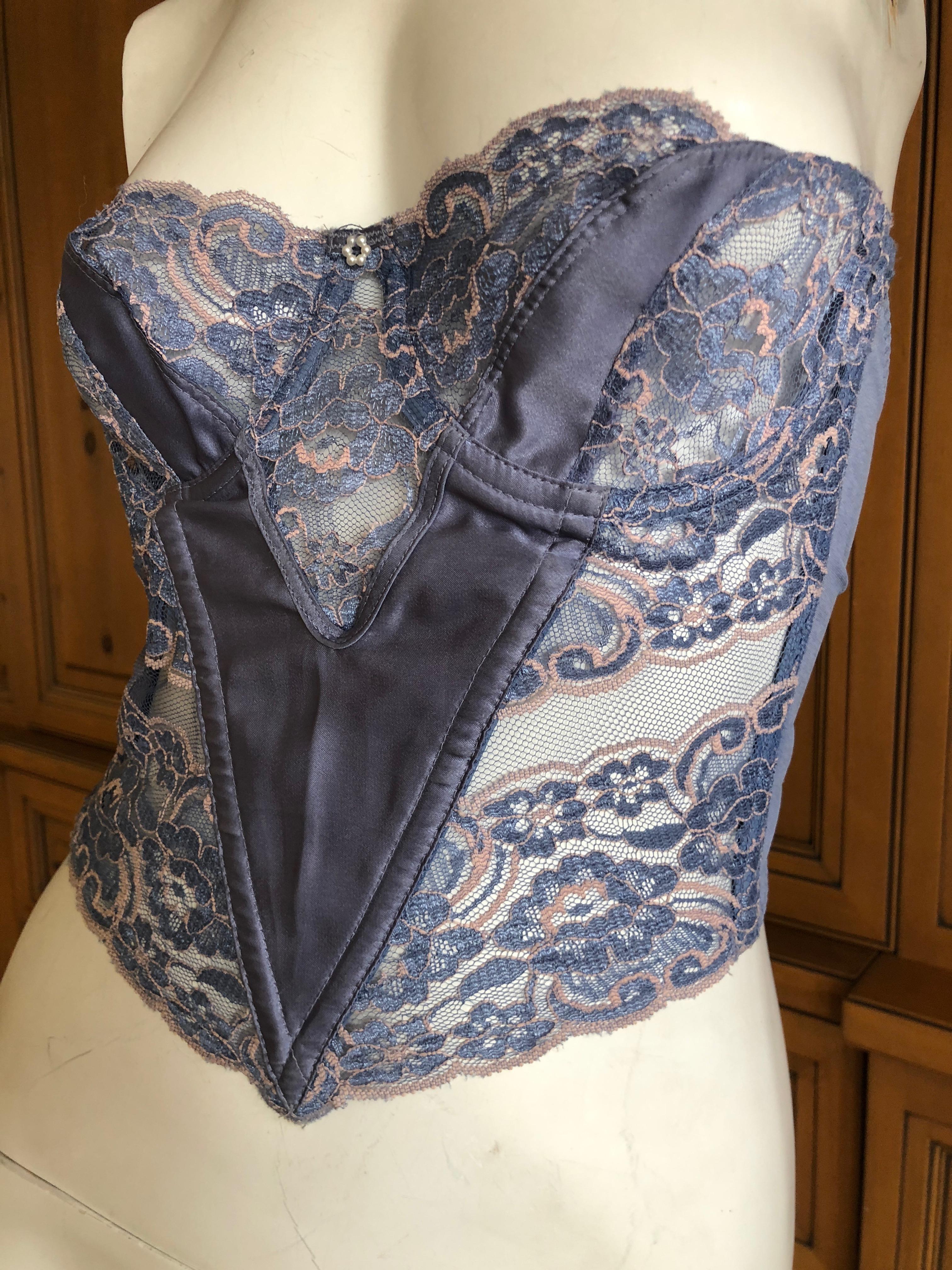 Wonderful vintage lace corset from Christian Dior 
Marked 34 B
Bust 27