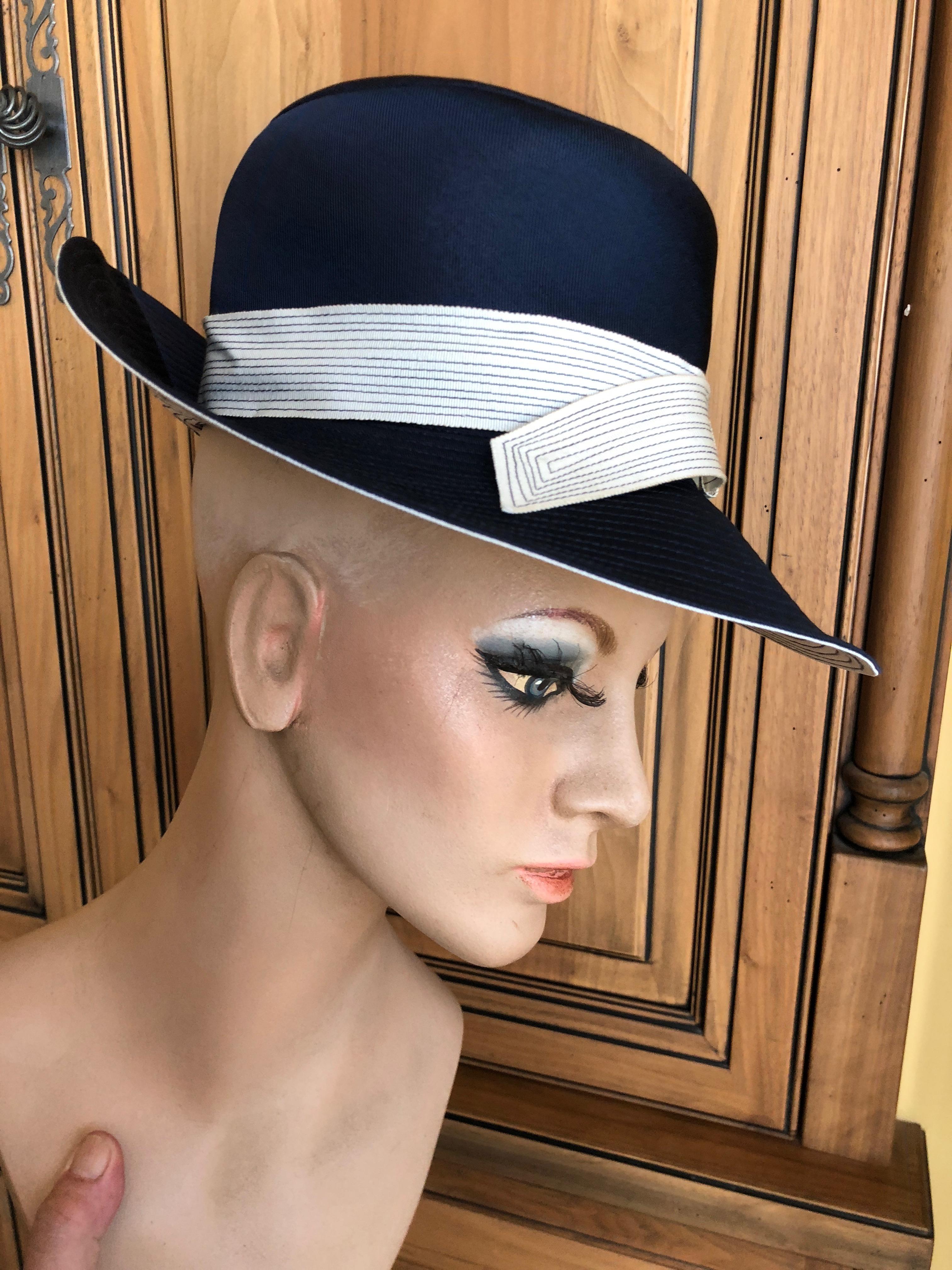 Lilly Daché Dachettes for I. Magnin 1960 Deadstock Navy and Cream Fedora Hat In New Condition For Sale In Cloverdale, CA