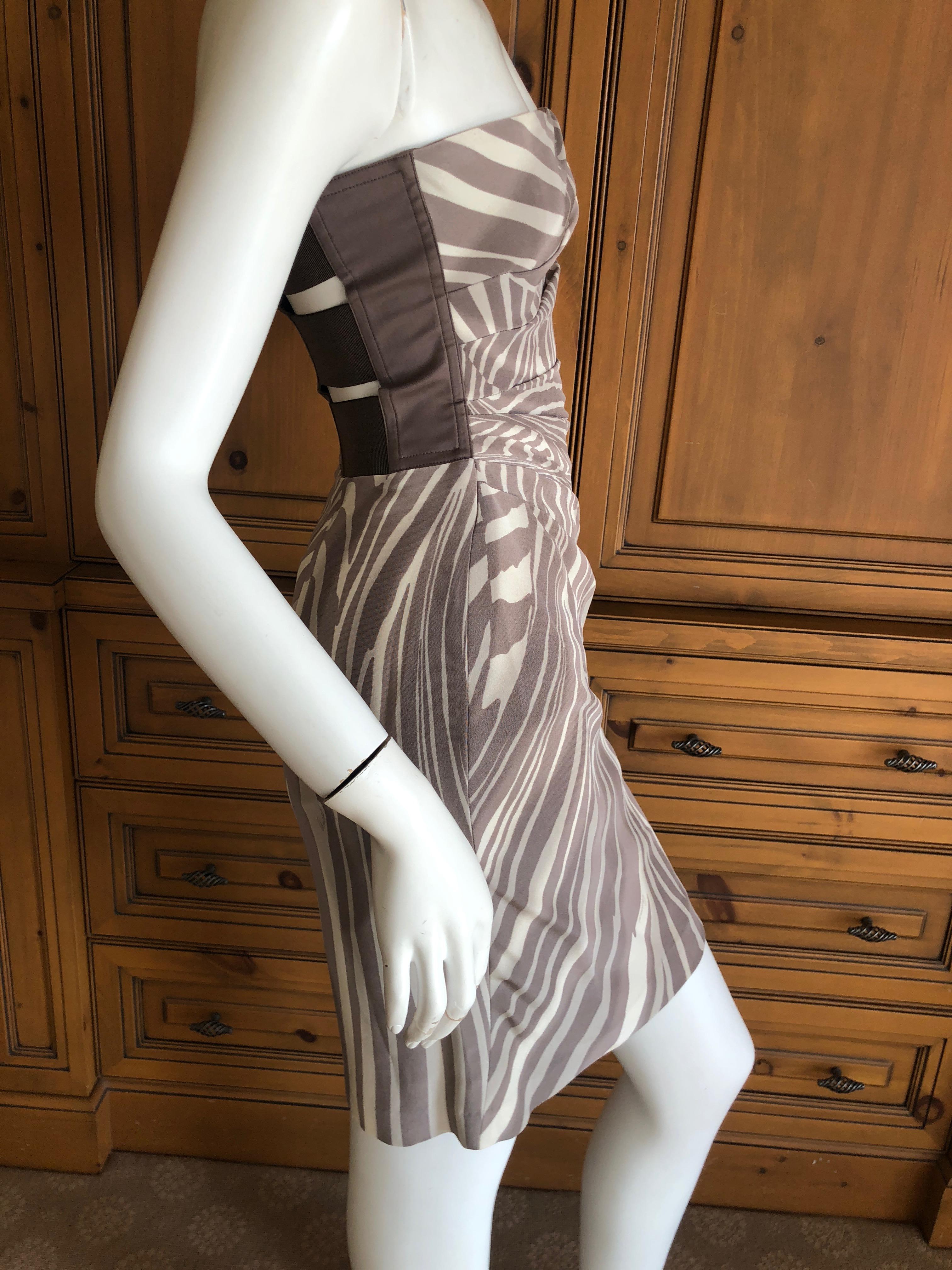 Women's Gucci by Tom Ford Silk Strapless Zebra Pattern Mini Dress Size 38 For Sale