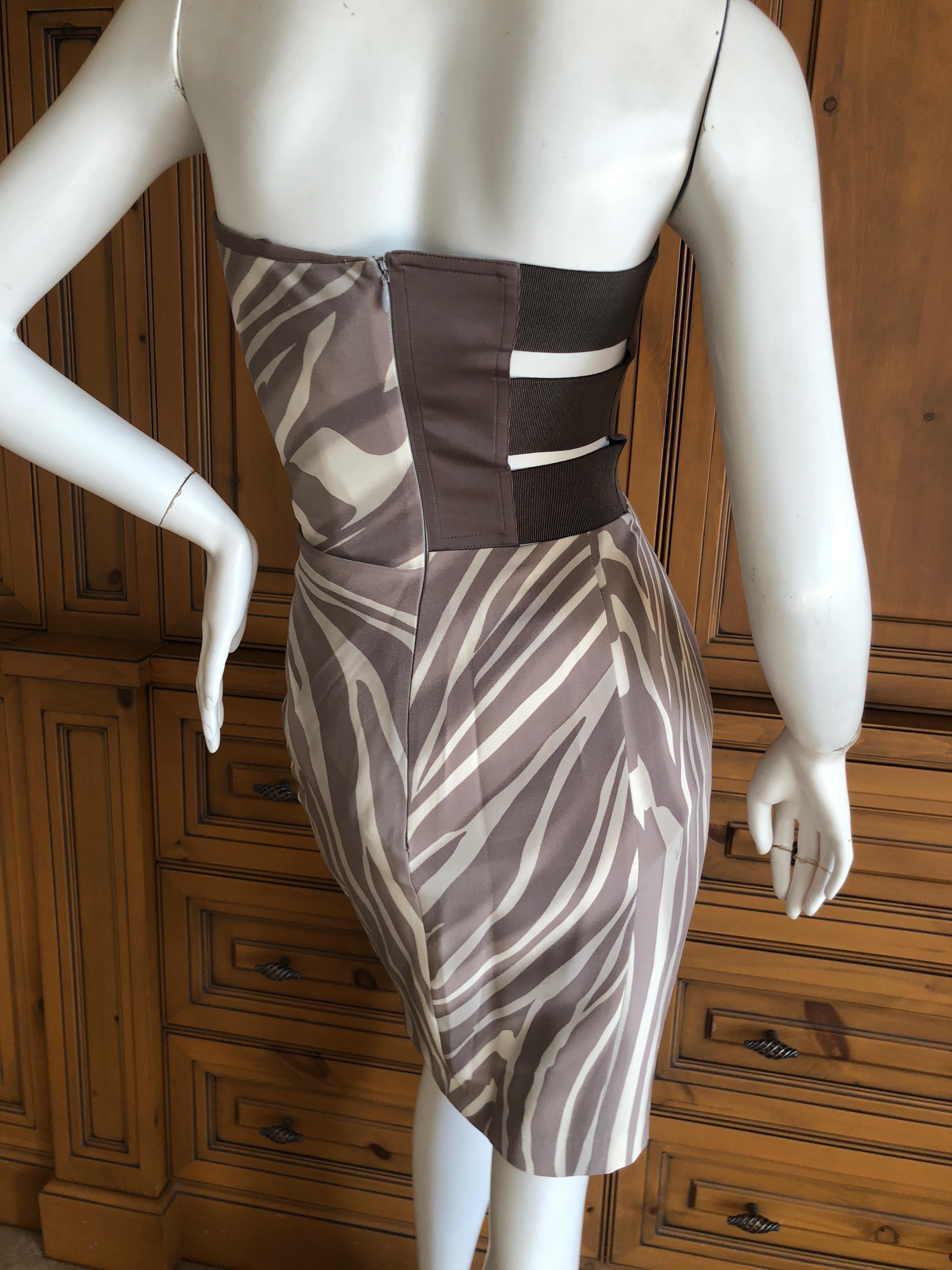 Gucci by Tom Ford Silk Strapless Zebra Pattern Mini Dress Size 38 For Sale 1