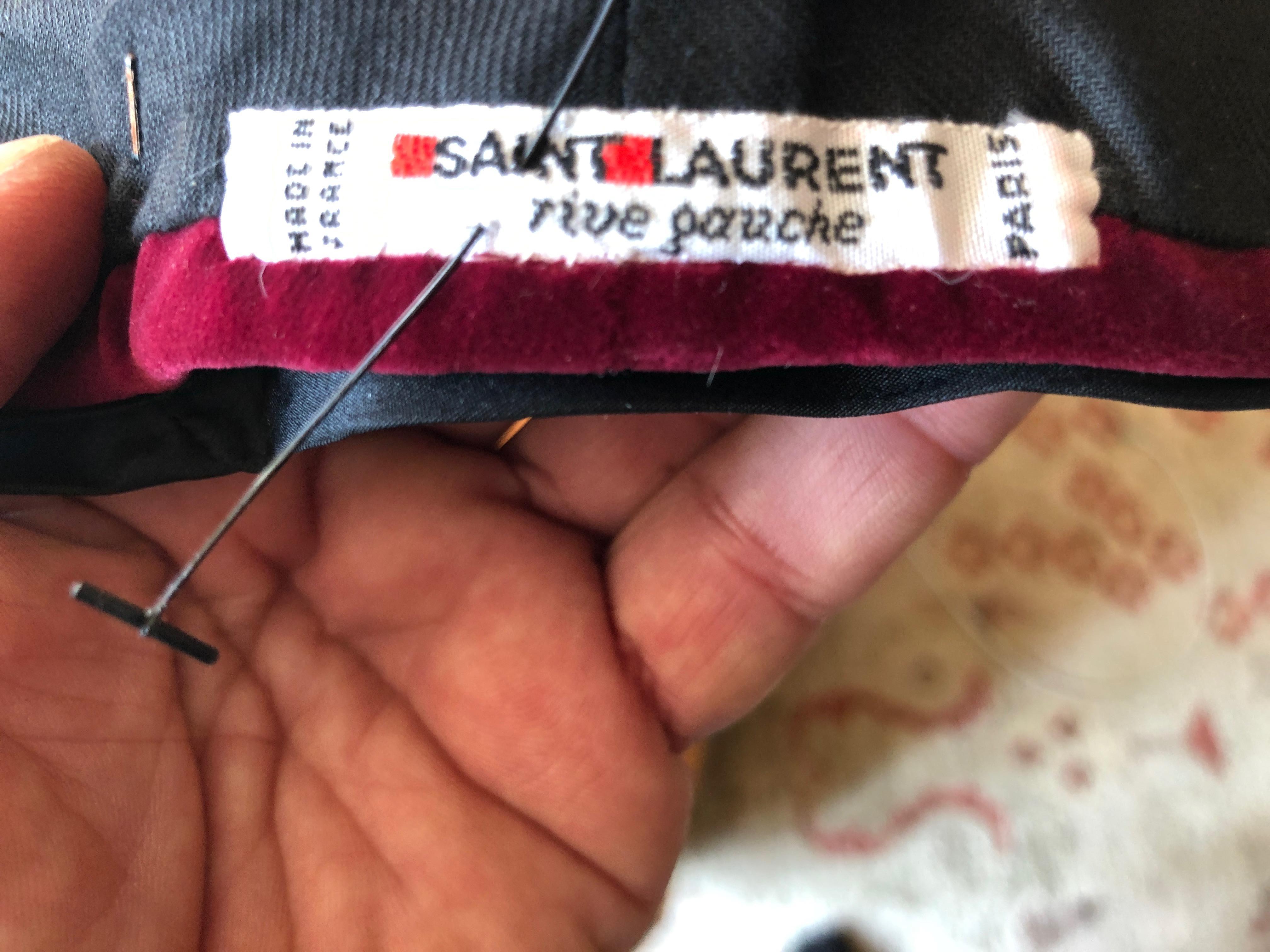 Yves Saint Laurent Rive Guache 1970's Velvet Turban with Silk Bow For Sale 3