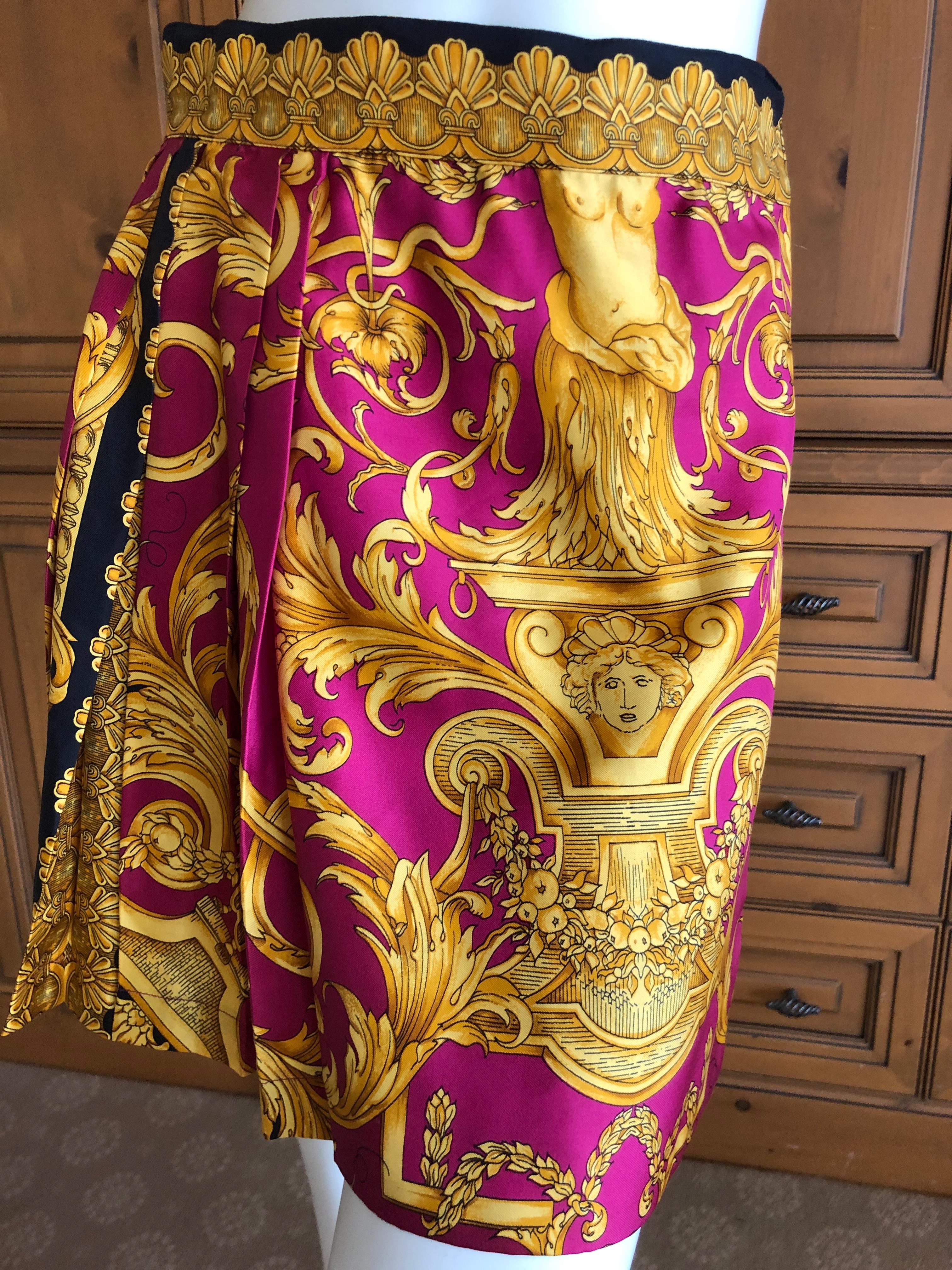 Gianni Versace 1987 Fuchsia and Gold Baroque Print Pleated Mini Skirt Suit In Excellent Condition For Sale In Cloverdale, CA