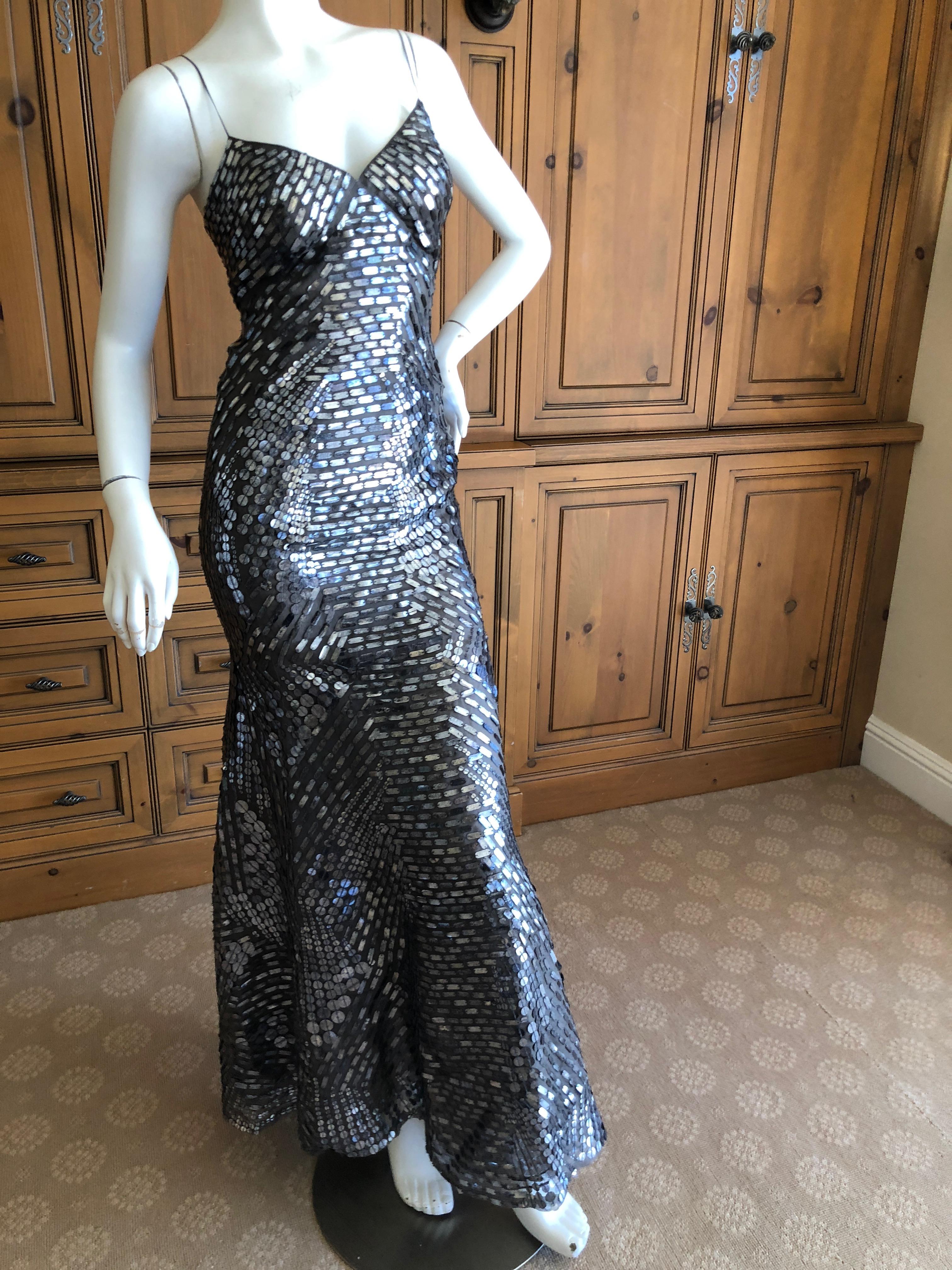 Oscar de la Renta Pewter Mosaic Pattern Sequin Mermaid Gown In Excellent Condition In Cloverdale, CA
