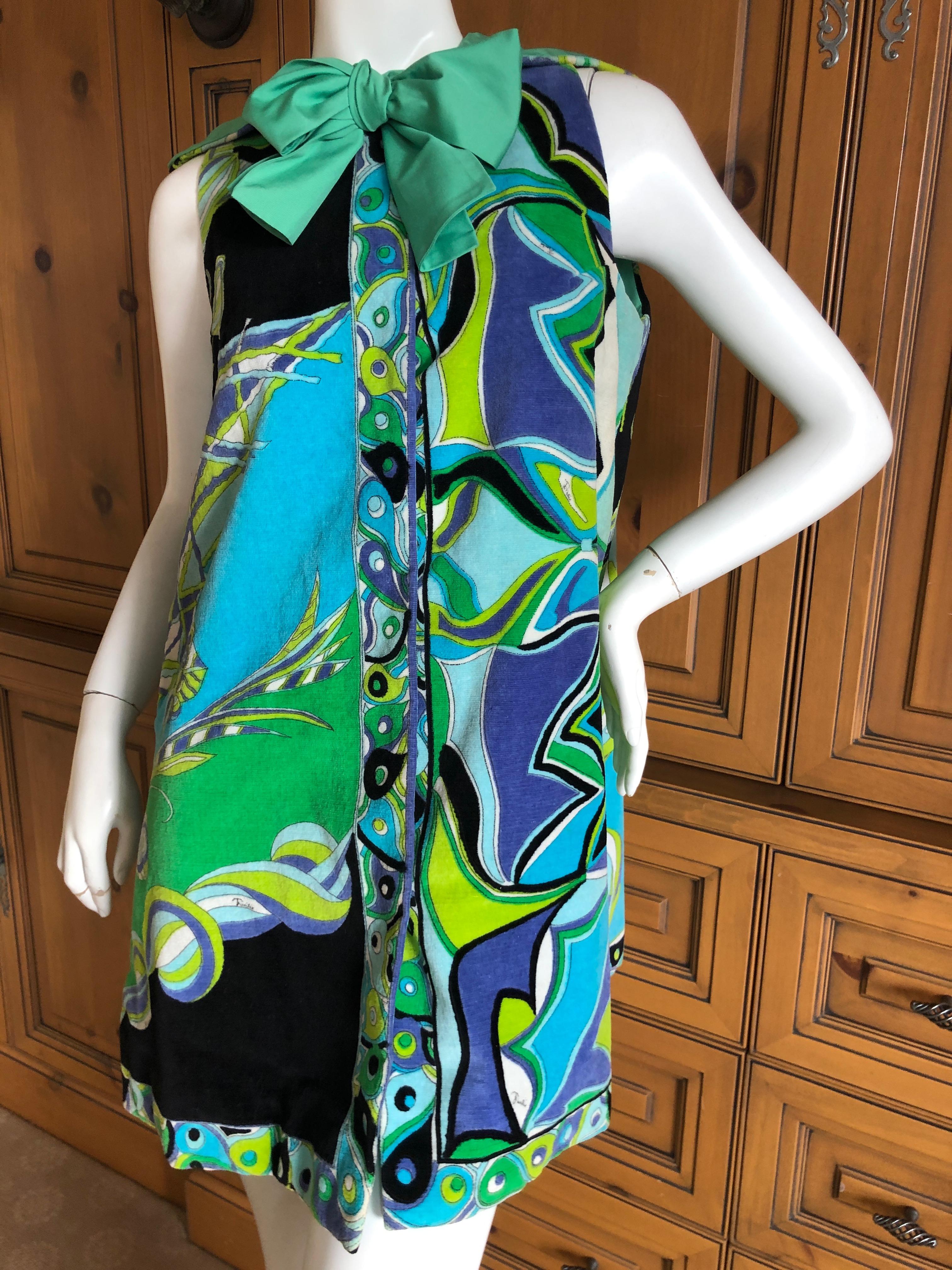 Emilio Pucci Vintage 1960's Terry Cloth Velvet Beach Wrap Dress w Hood & Bow Tie For Sale 2