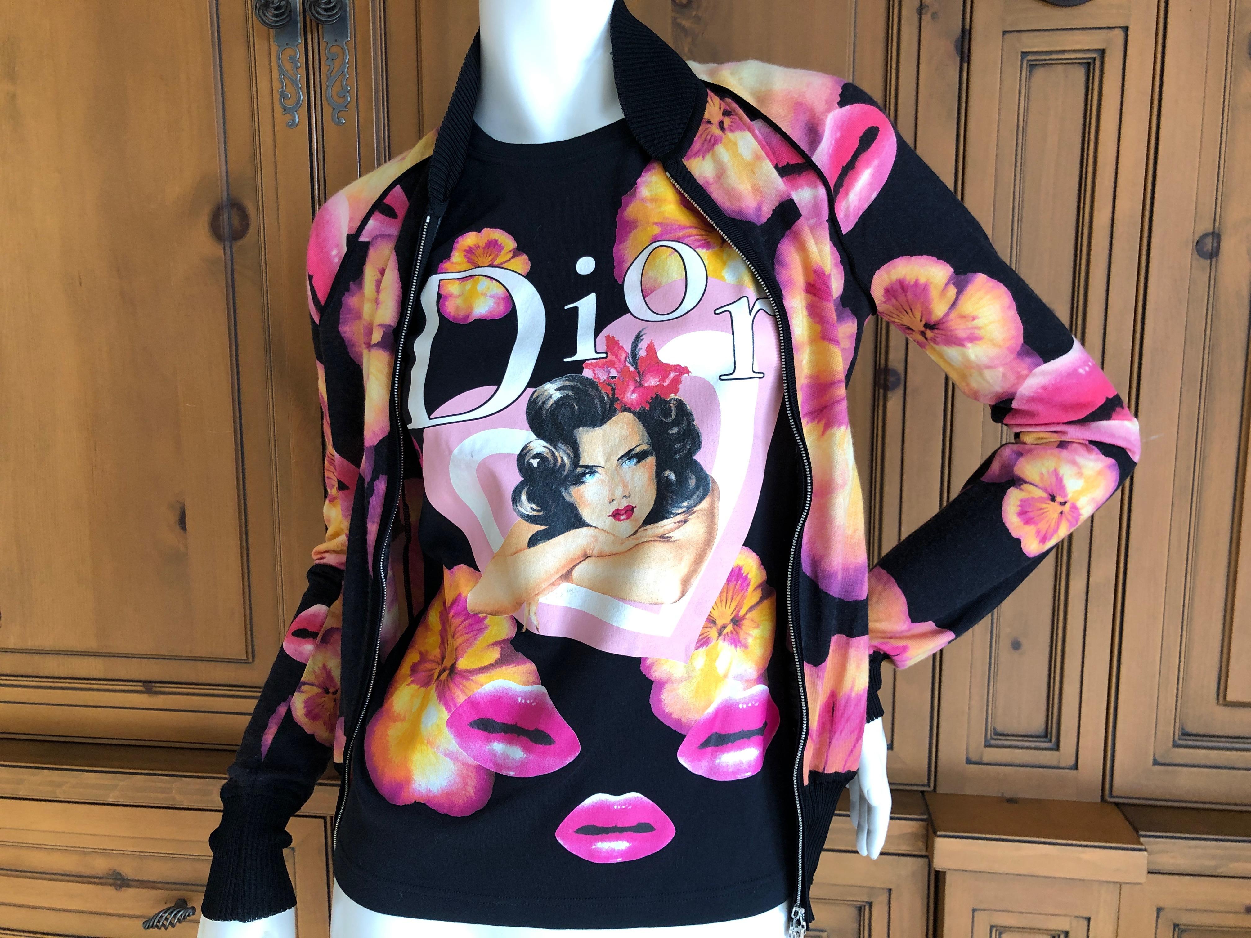 Christian Dior by John Galliano Surrealist Pansy Lip Print Two Piece Sweater Set In Excellent Condition For Sale In Cloverdale, CA