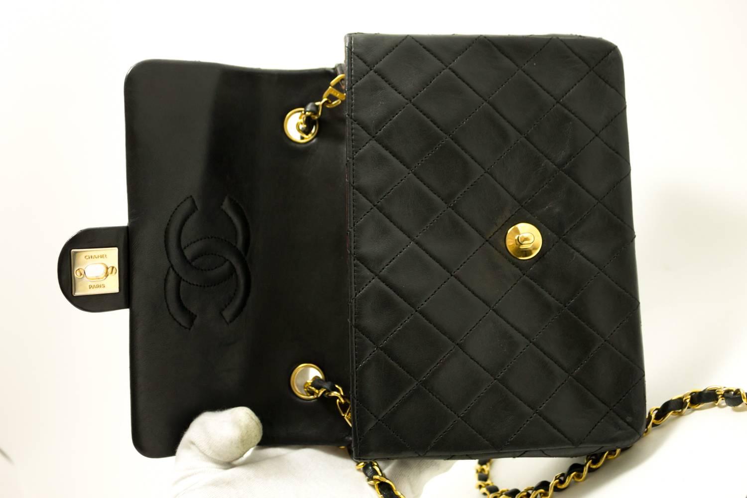 CHANEL Mini Small Chain Shoulder Bag Crossbody Black Quilted Flap  5