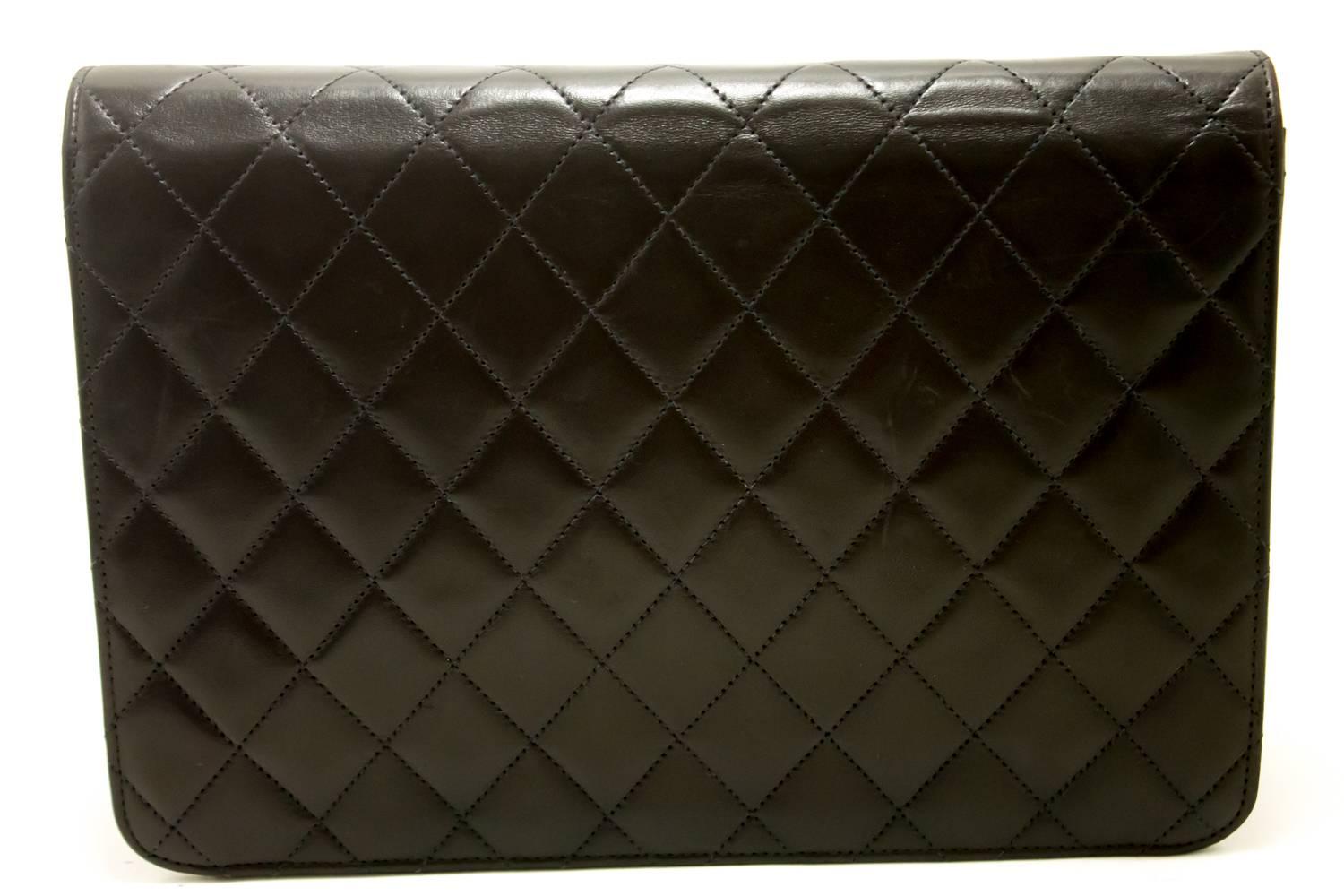 CHANEL Chain Shoulder Bag Clutch Black Quilted Flap Lambskin Purse In Good Condition In Takamatsu-shi, JP