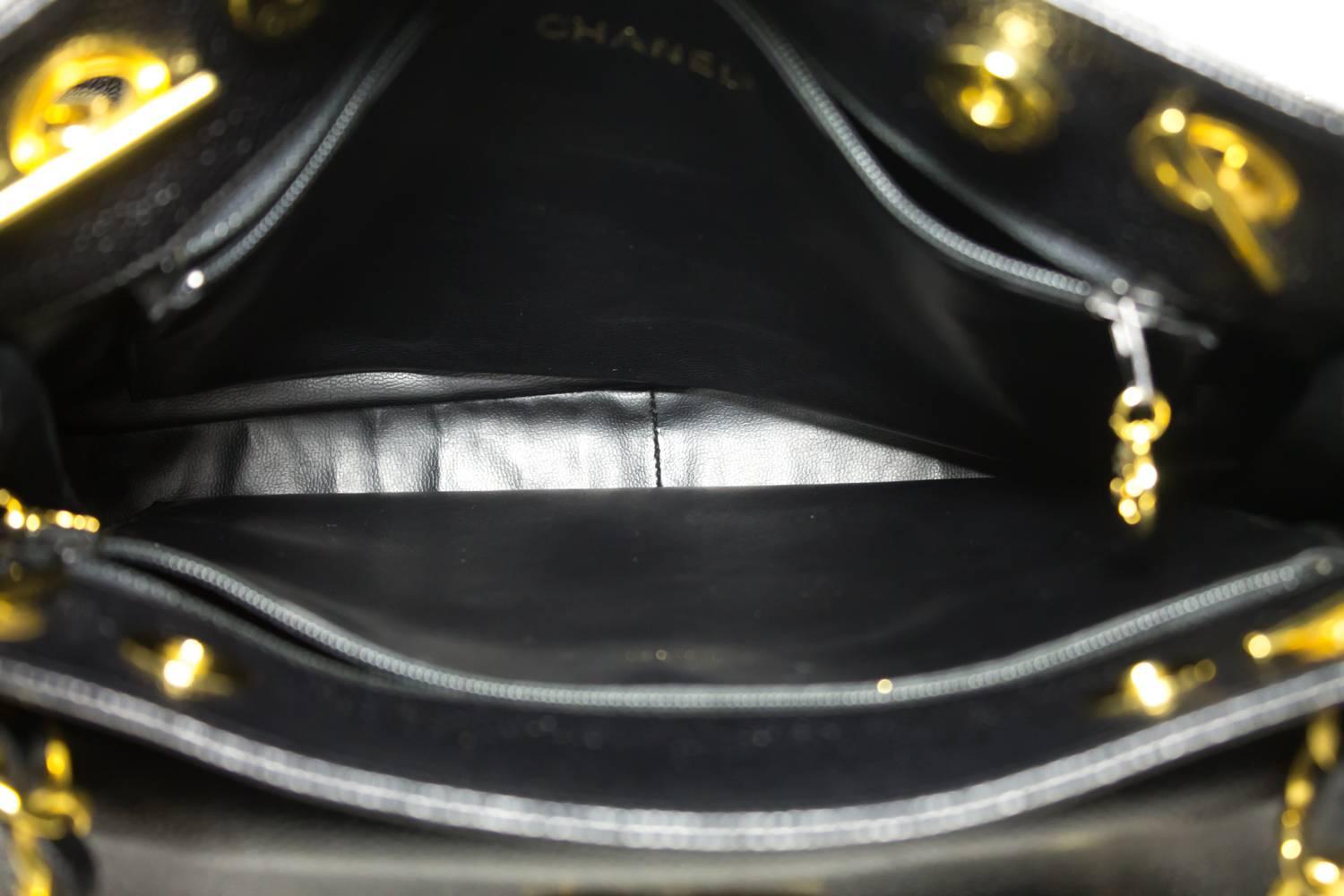 CHANEL Caviar Chain Shoulder Bag Black Leather Gold Hw CC Pocket 5