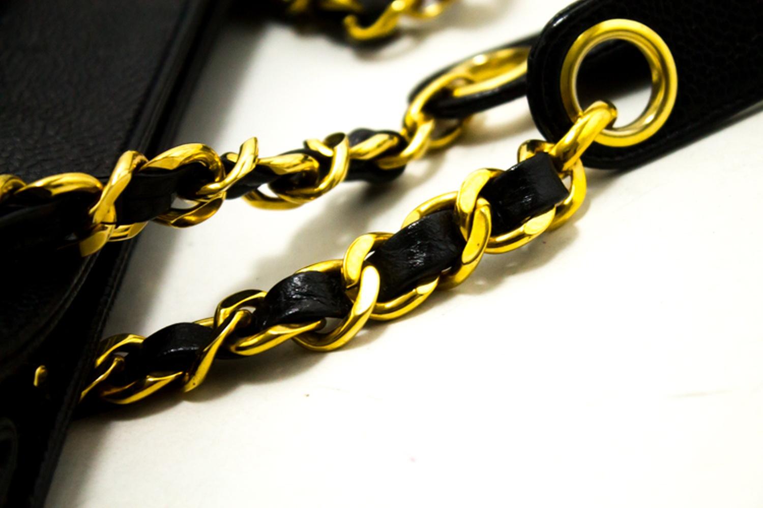 CHANEL Caviar Chain Shoulder Bag Black Leather Gold Hw CC Pocket 10